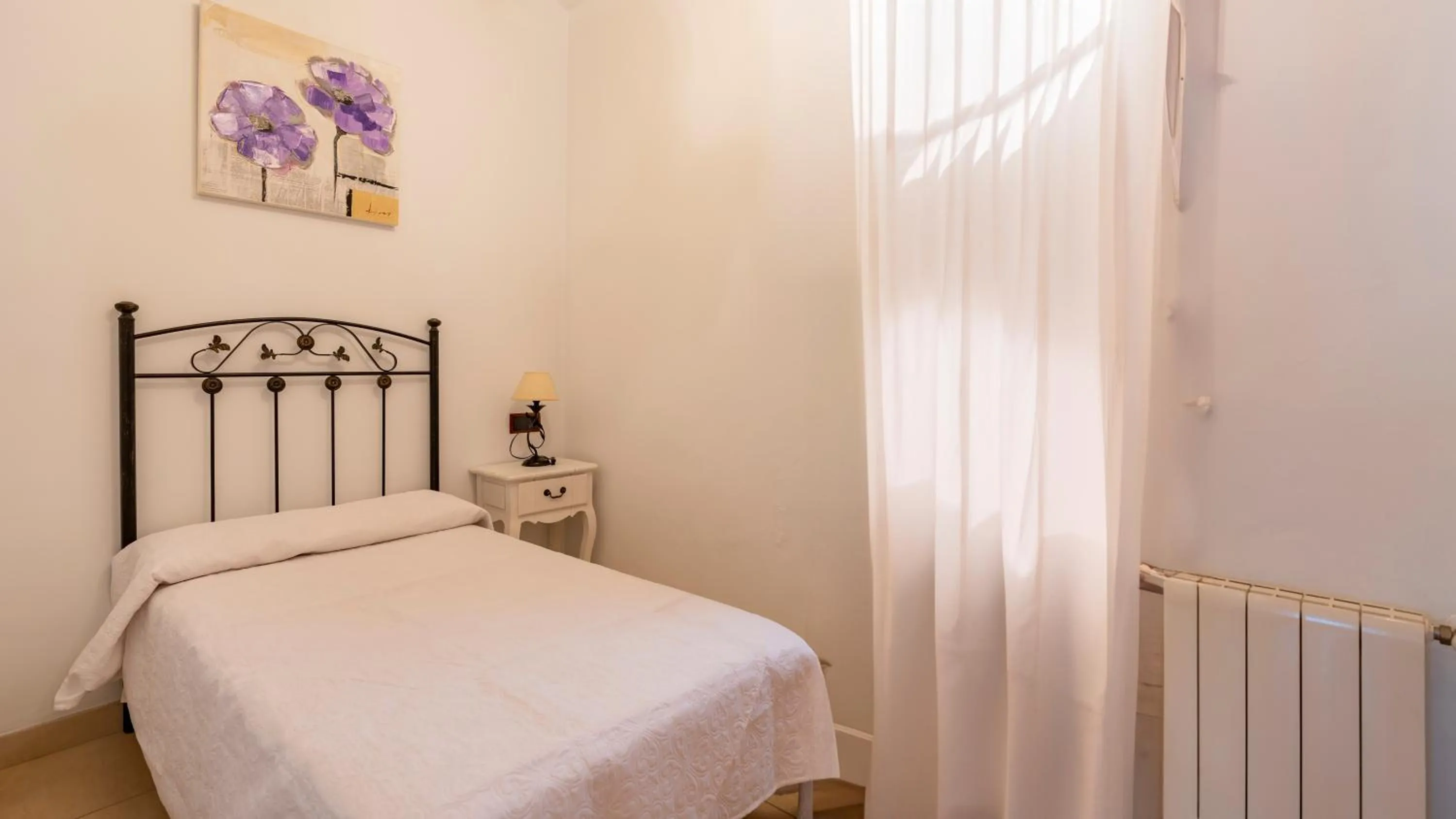 Bed in Hotel El Rullo