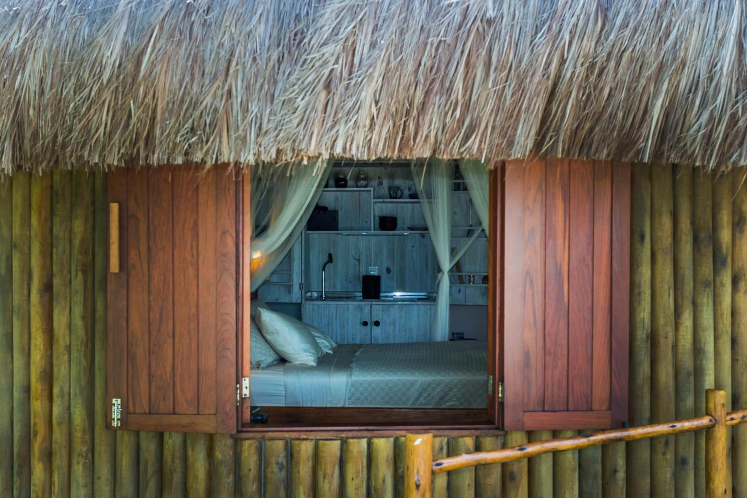 Facade/entrance in Carneiros Paradiso