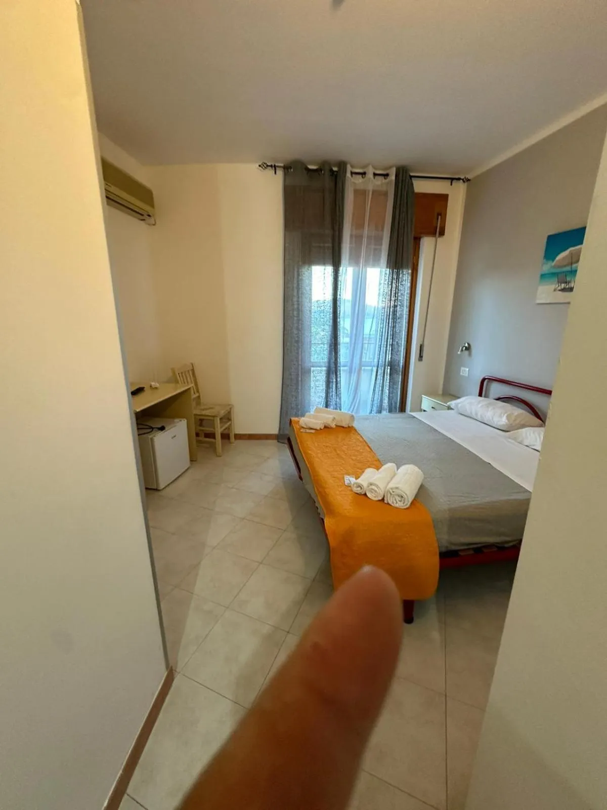 Bed in Hotel Residence il villaggio Lì cylentos Policastro Scario a 100 mt dal mare