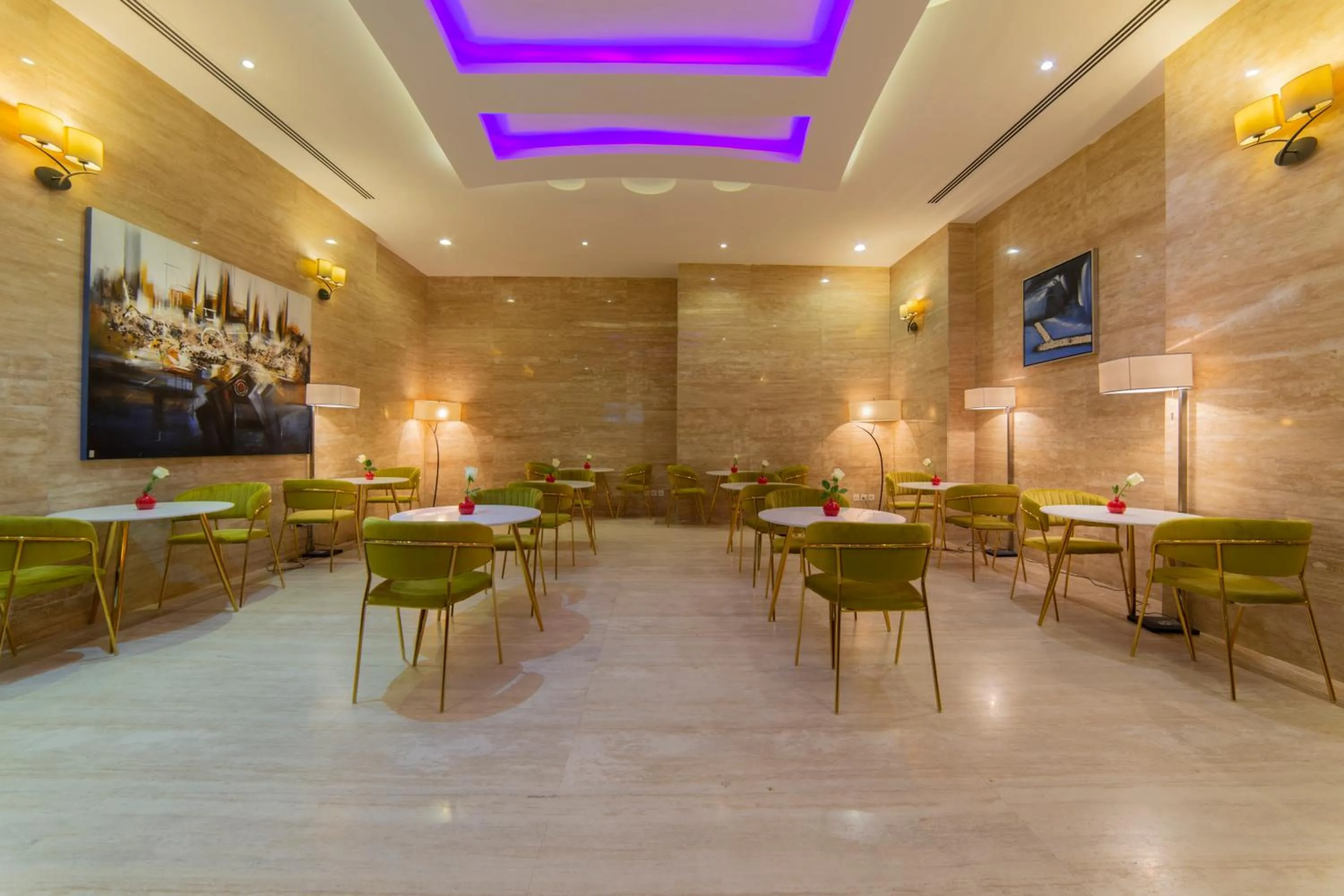 Restaurant/places to eat in Hyatt Buyutat Serviced Apartments