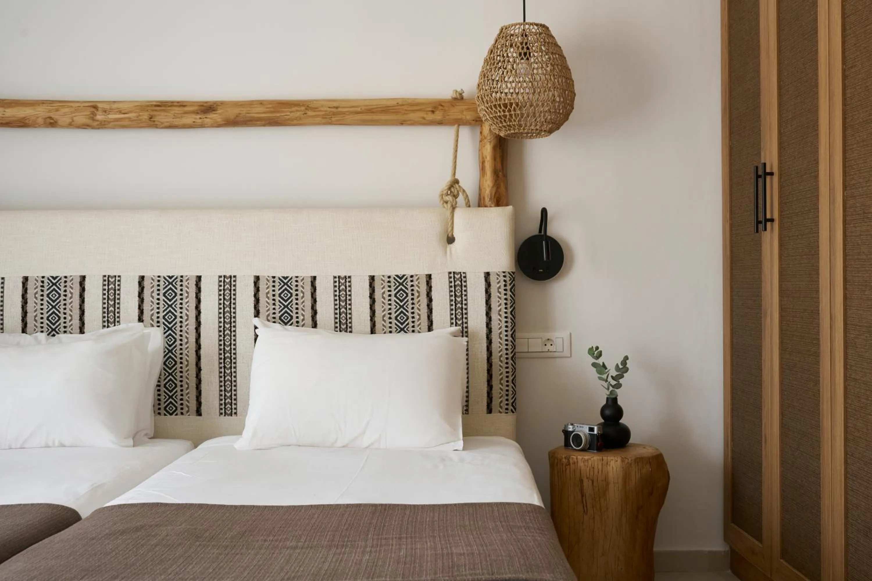 Bed in Troulis Apart-Hotel