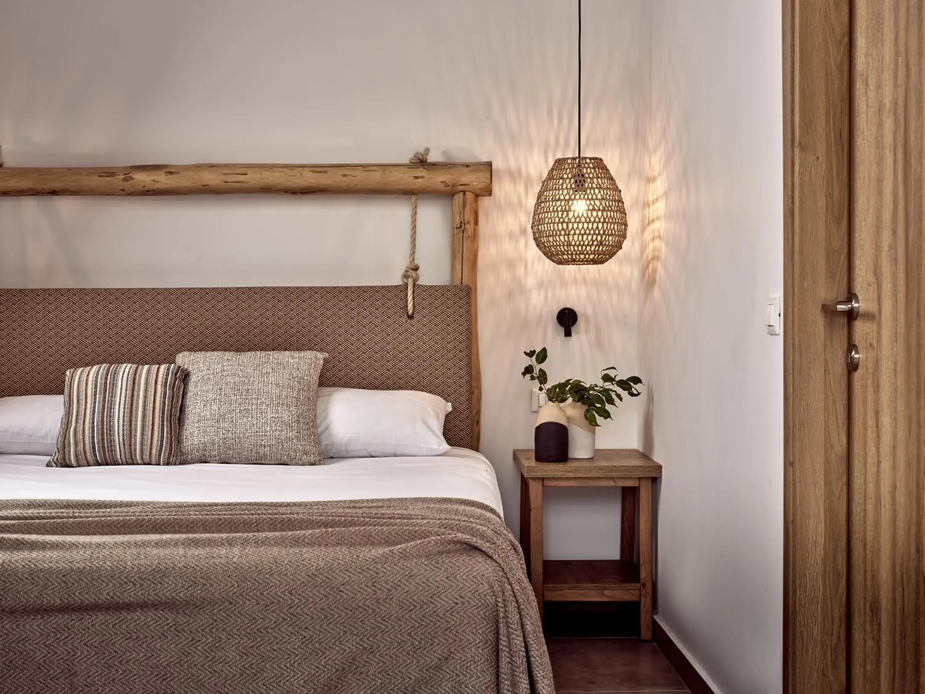 Deluxe Double Studio with Sea View in Troulis Apart-Hotel Deluxe Double Studio with Sea View in Troulis Apart-Hotel