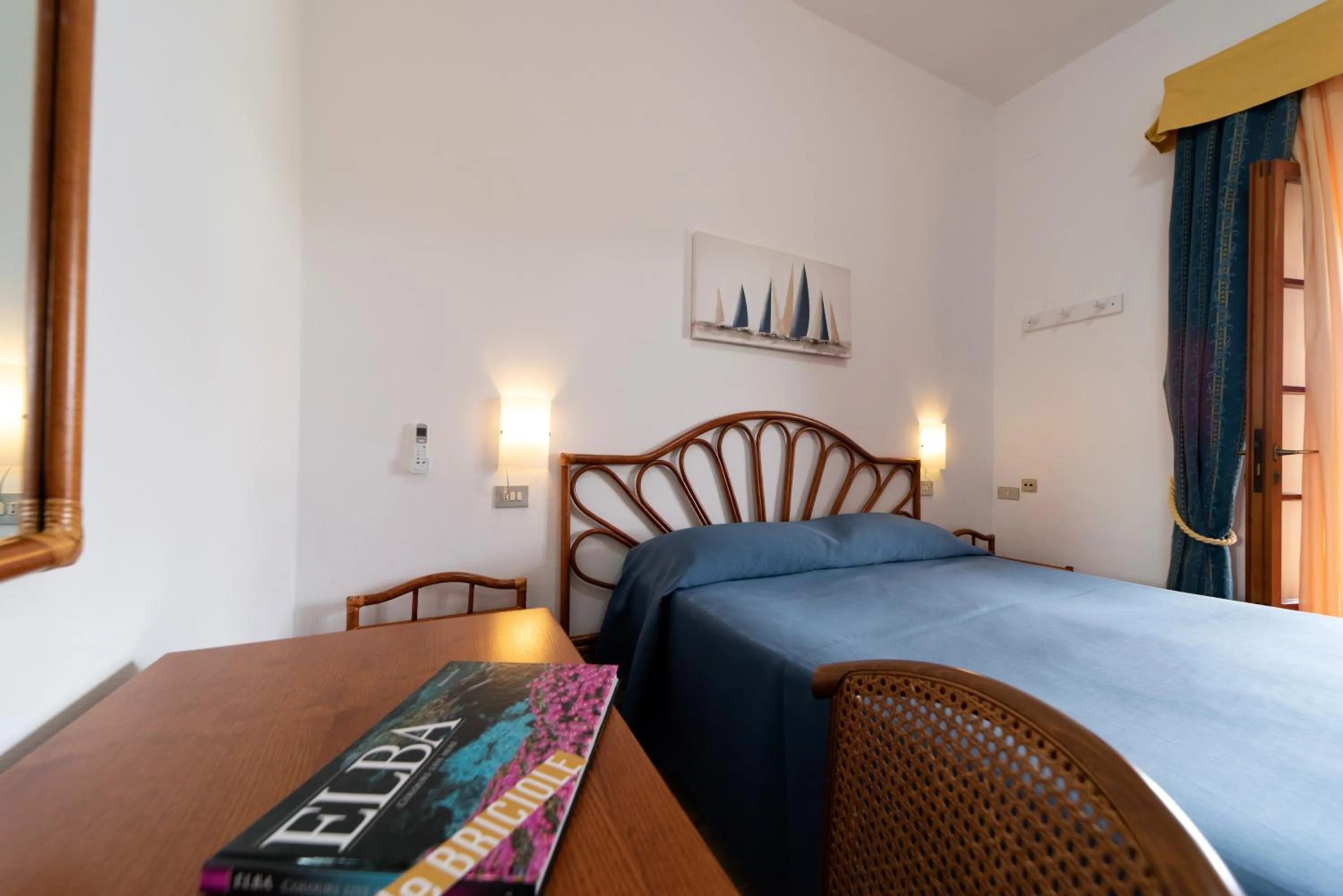 Photo of the whole room in Albergo Le Briciole