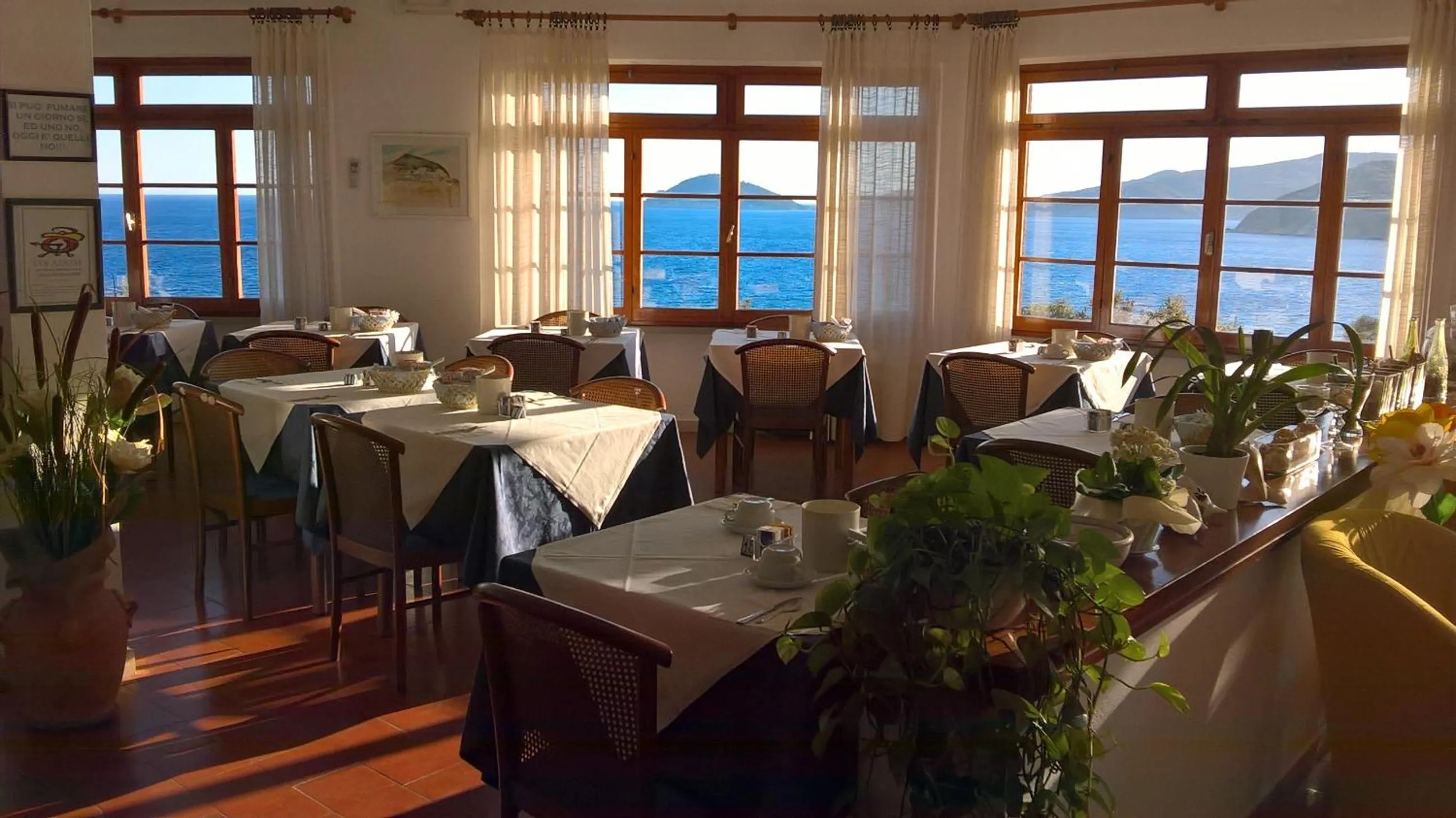 Sea view in Albergo Le Briciole