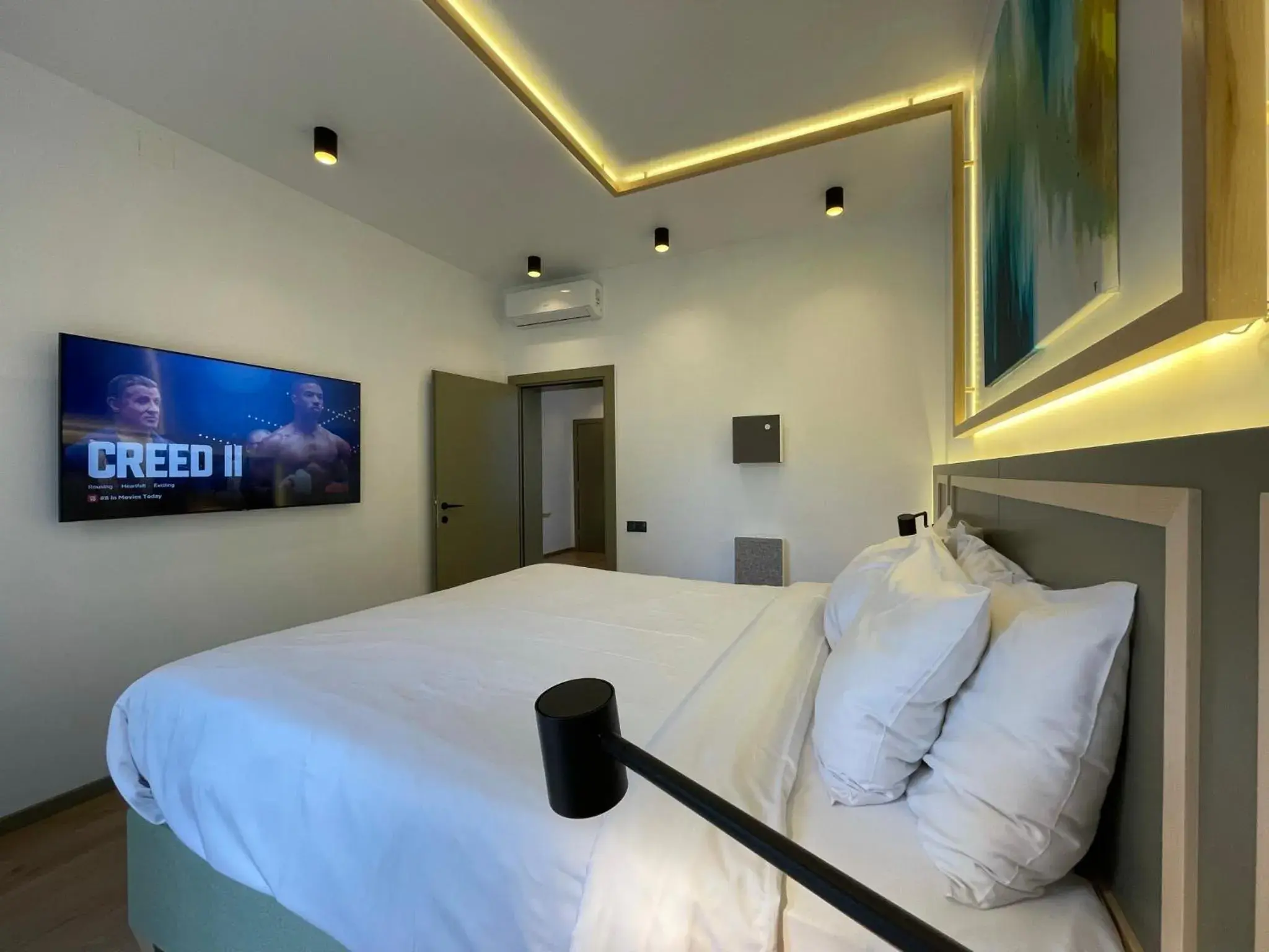 Apartment with Terrace in Republique Apartment with Terrace in Republique