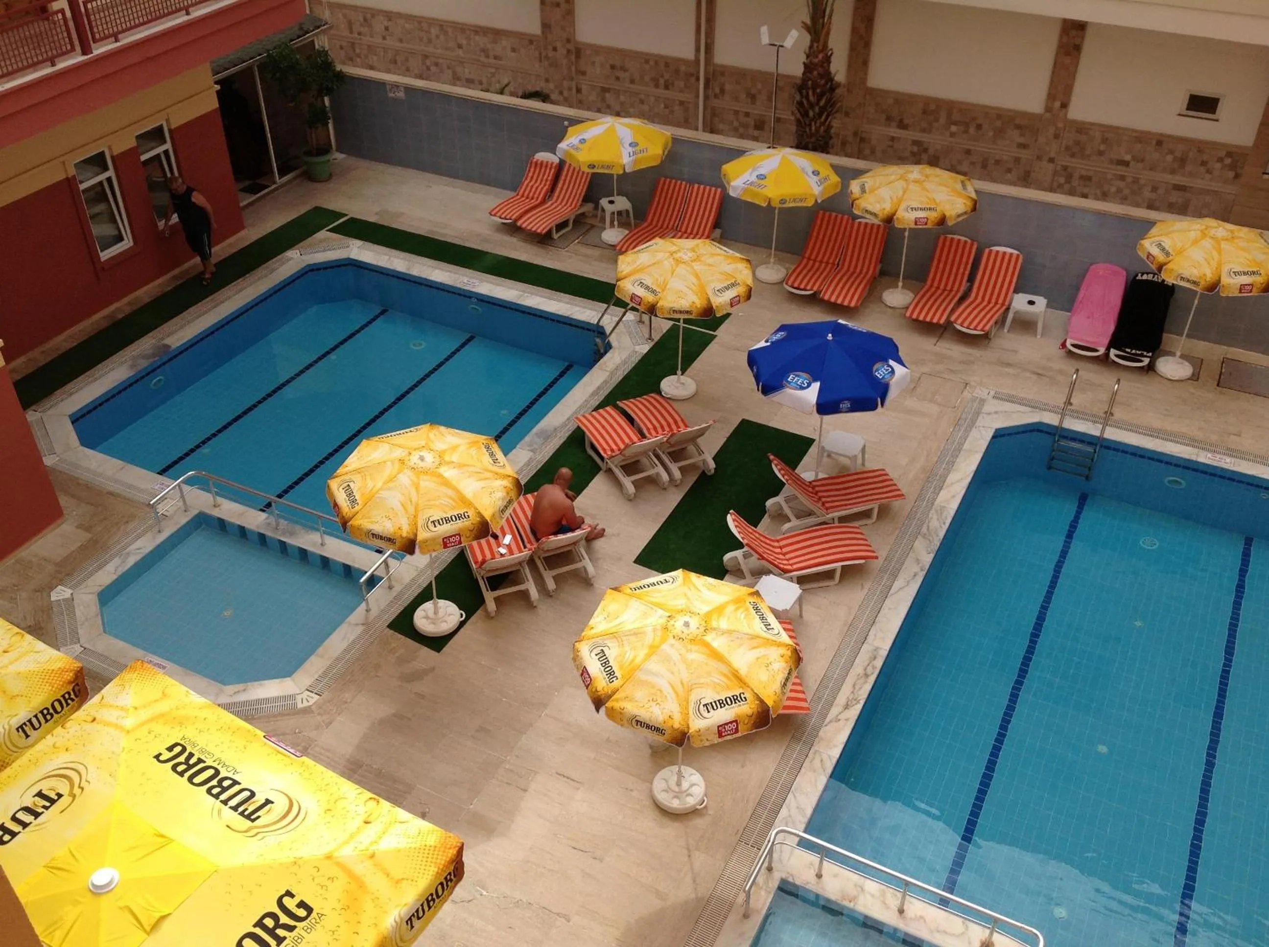 Swimming pool in Baronessa Apart Hotel
