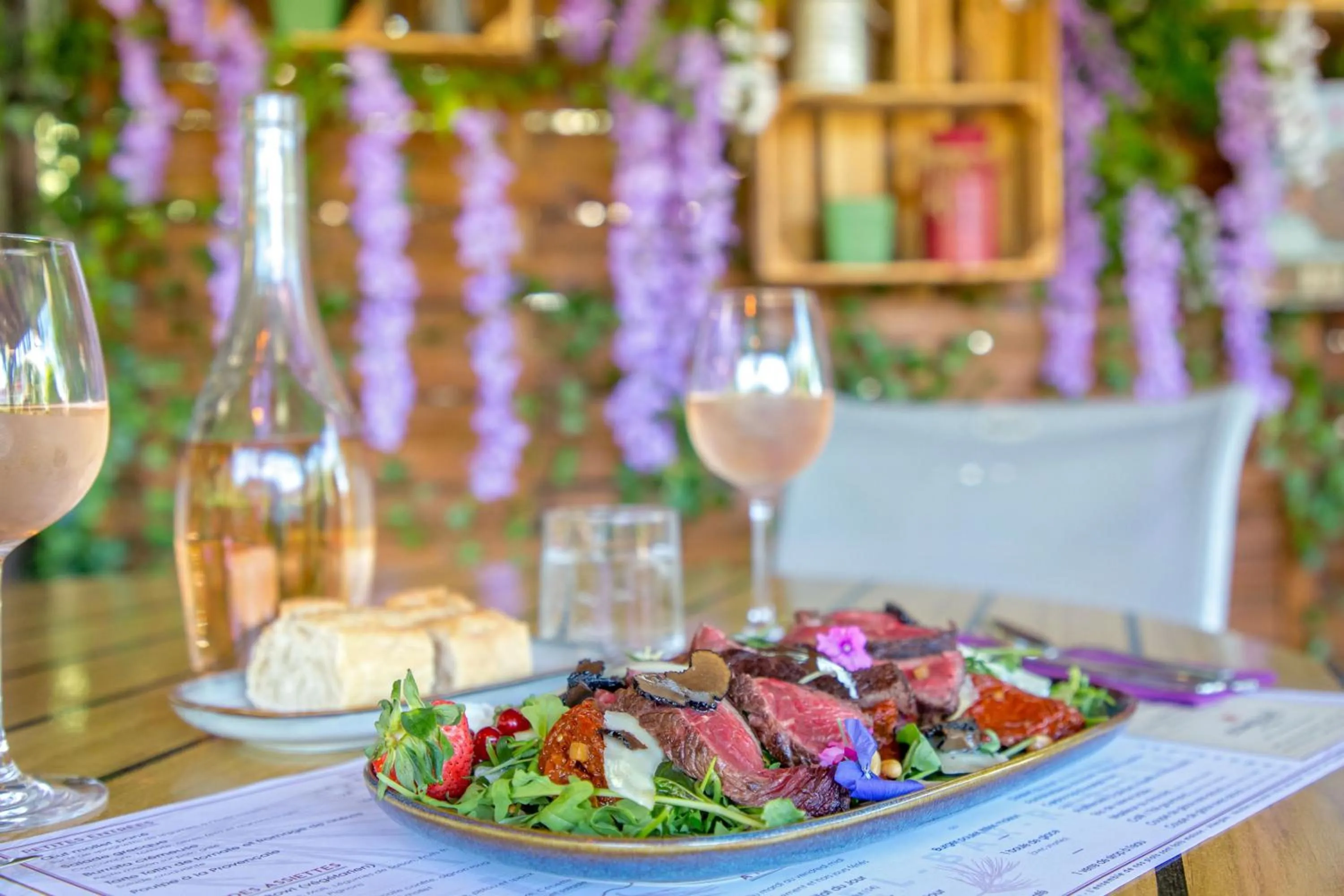 Les Pins Blancs en Provence