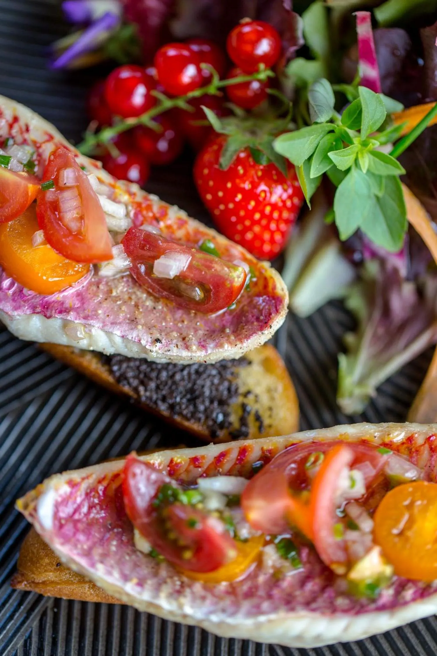 Restaurant/places to eat in Les Pins Blancs en Provence