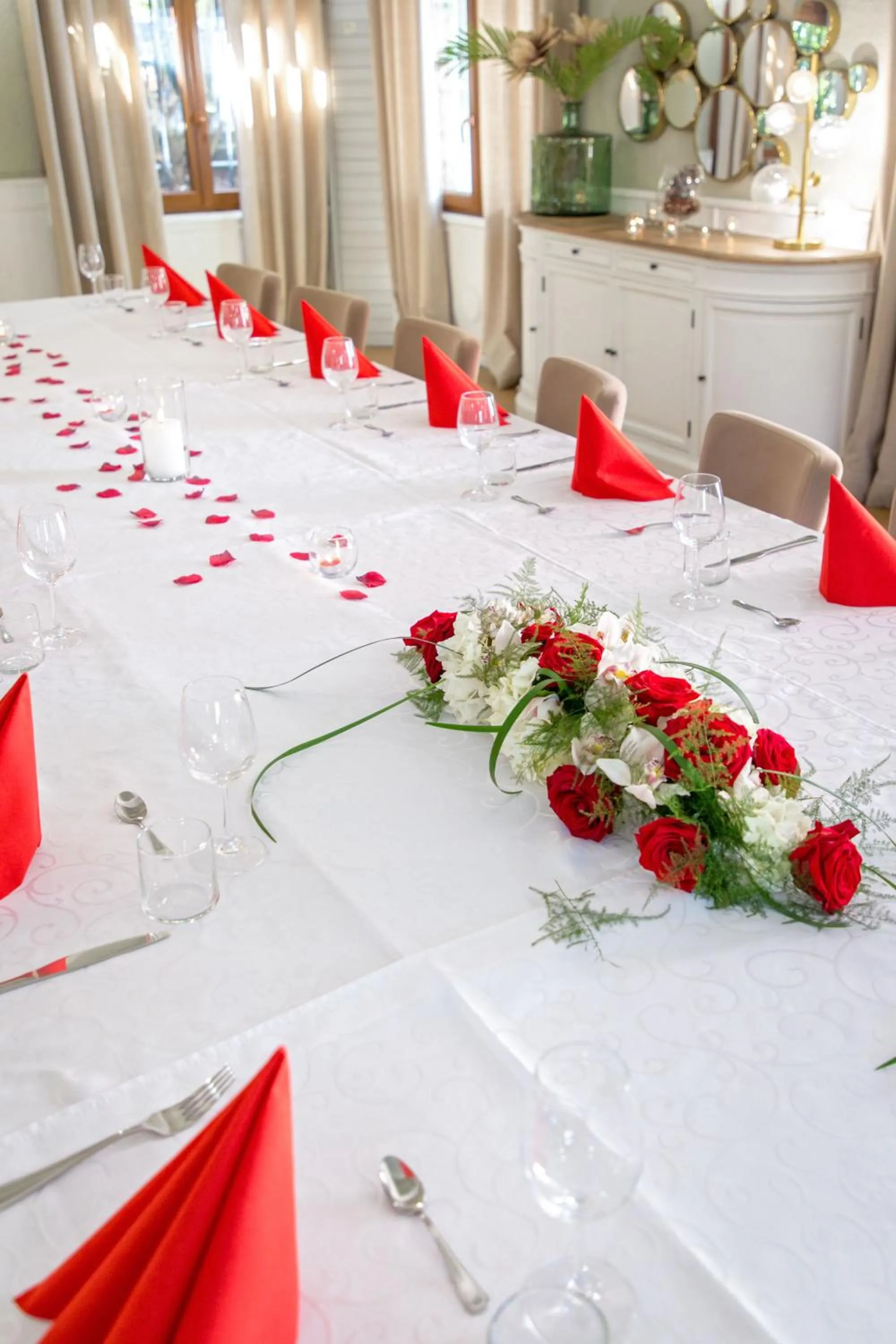 Les Pins Blancs en Provence