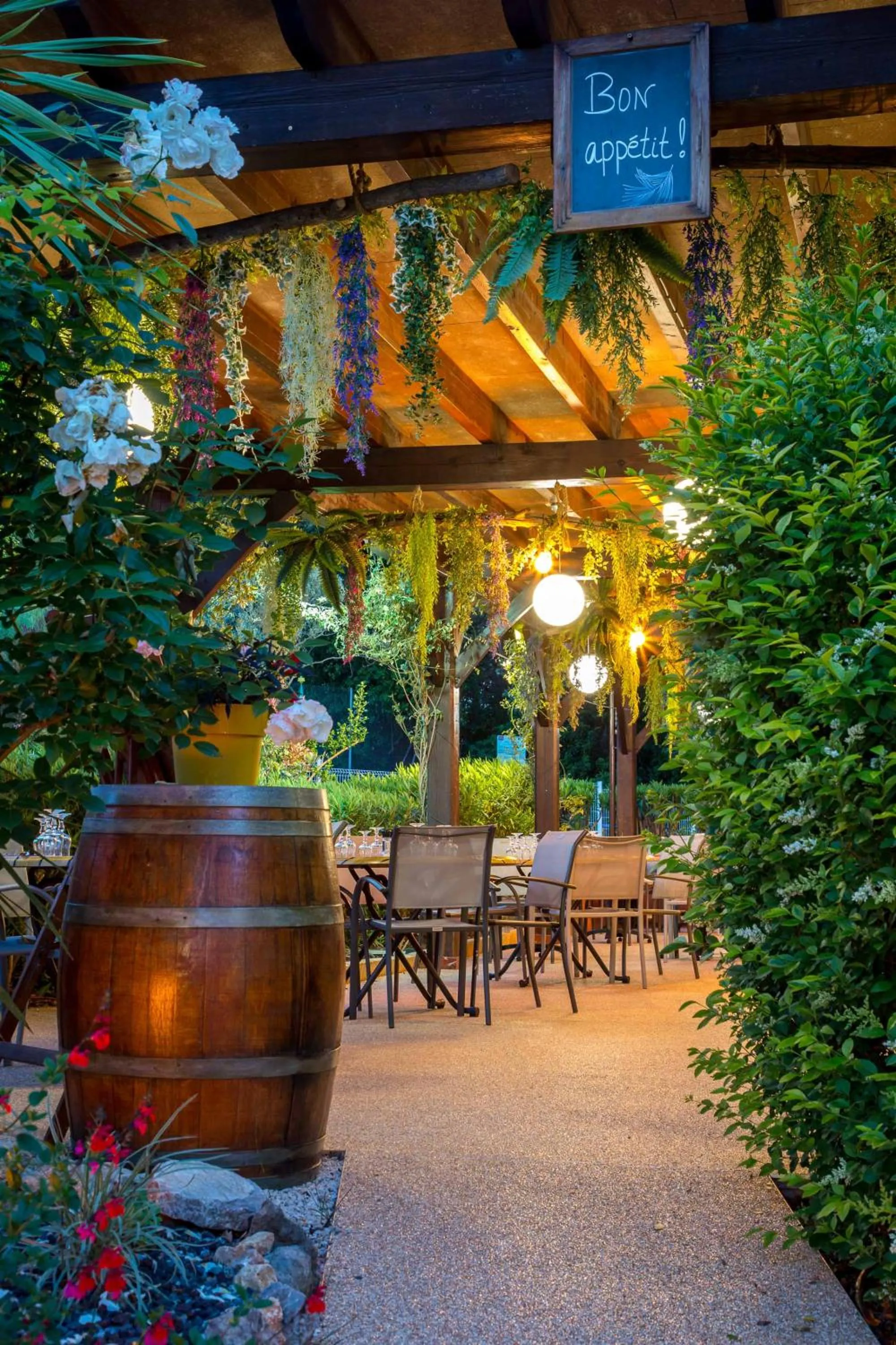 Les Pins Blancs en Provence