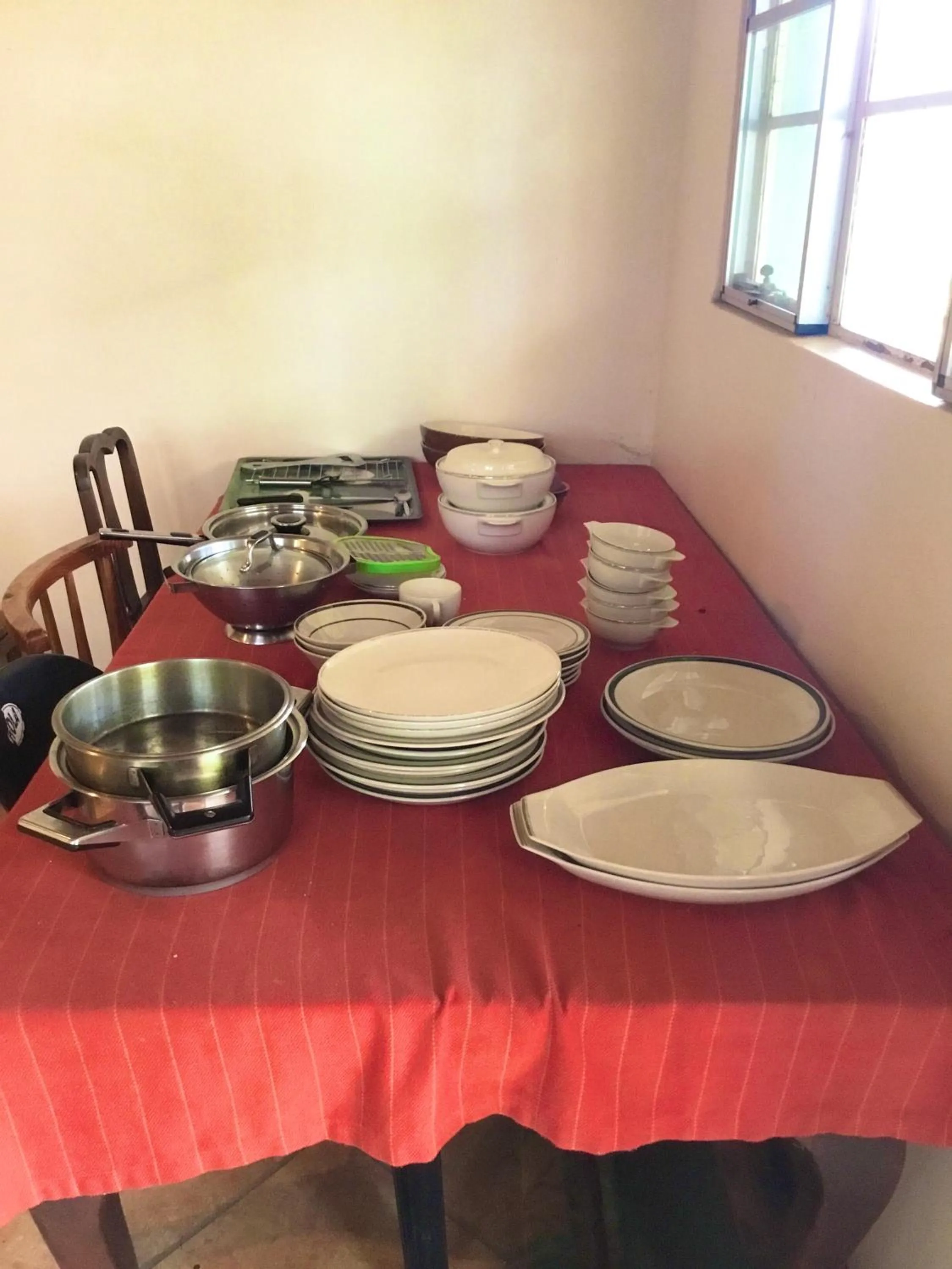 Communal kitchen in Rosedale Organic Farm Bed & Breakfast