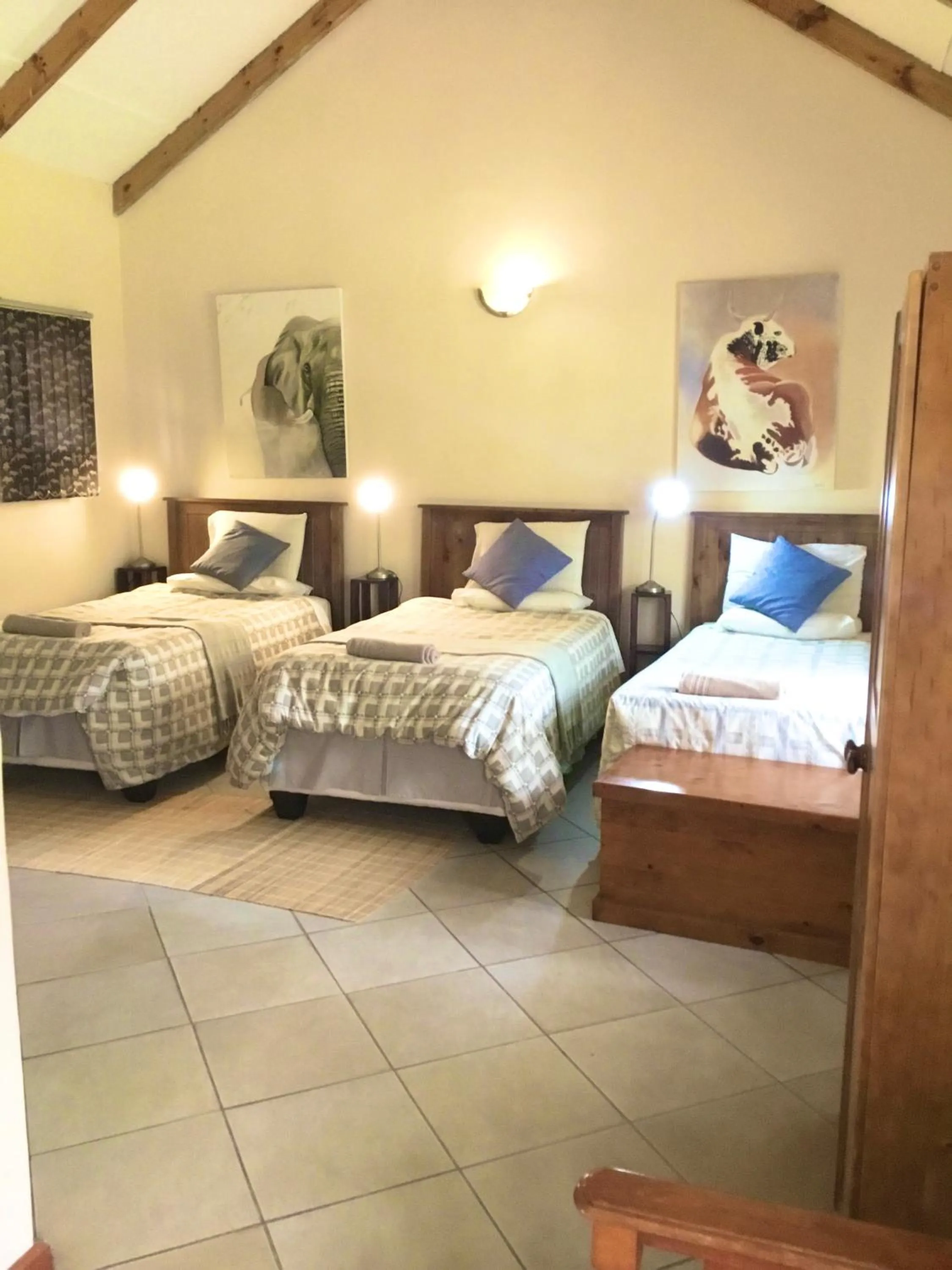 Bed in Rosedale Organic Farm Bed & Breakfast