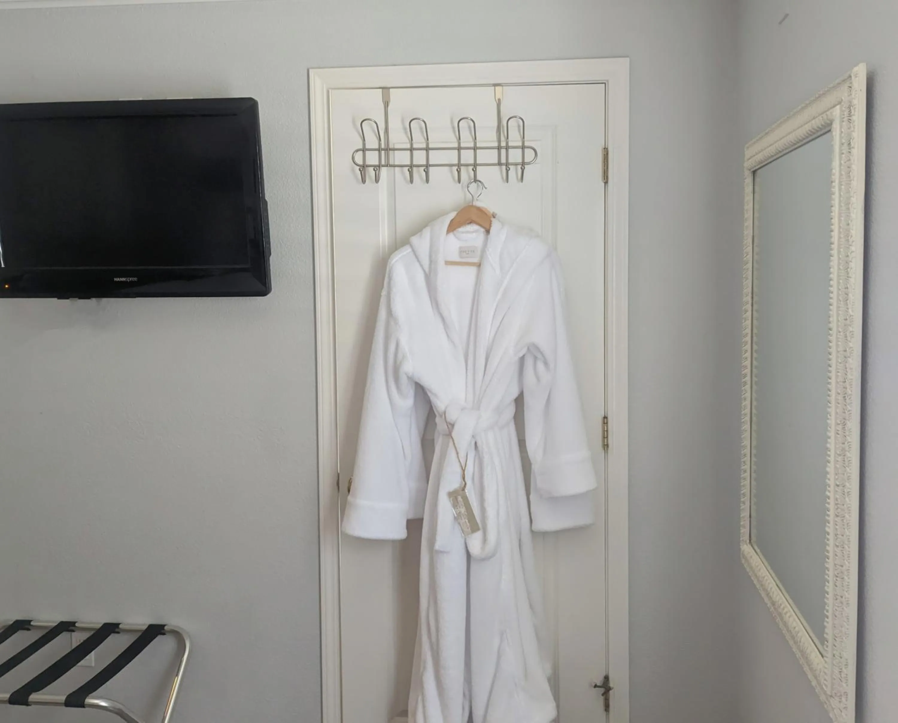 Area and facilities in Capitola Hotel