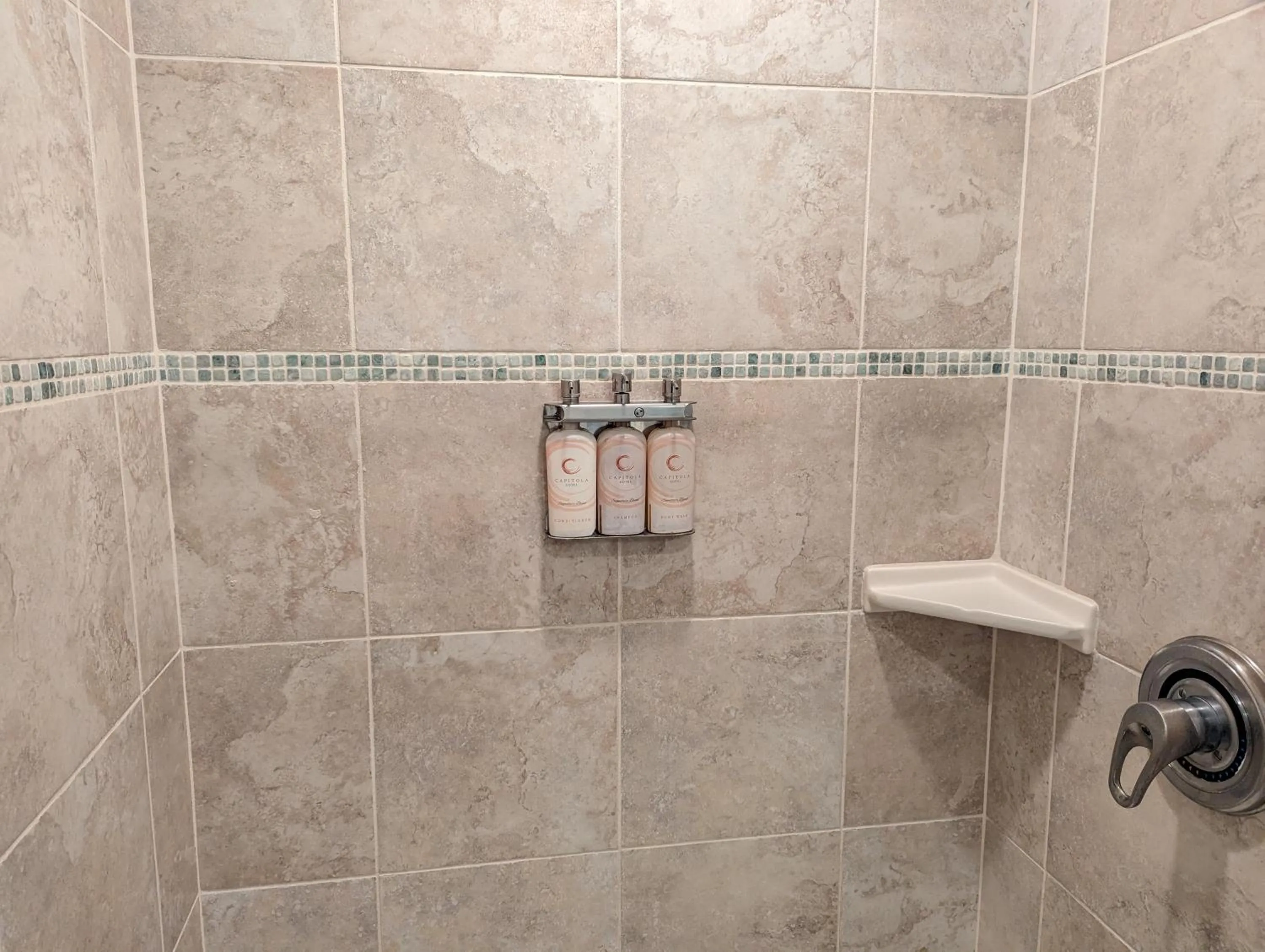 Shower in Capitola Hotel