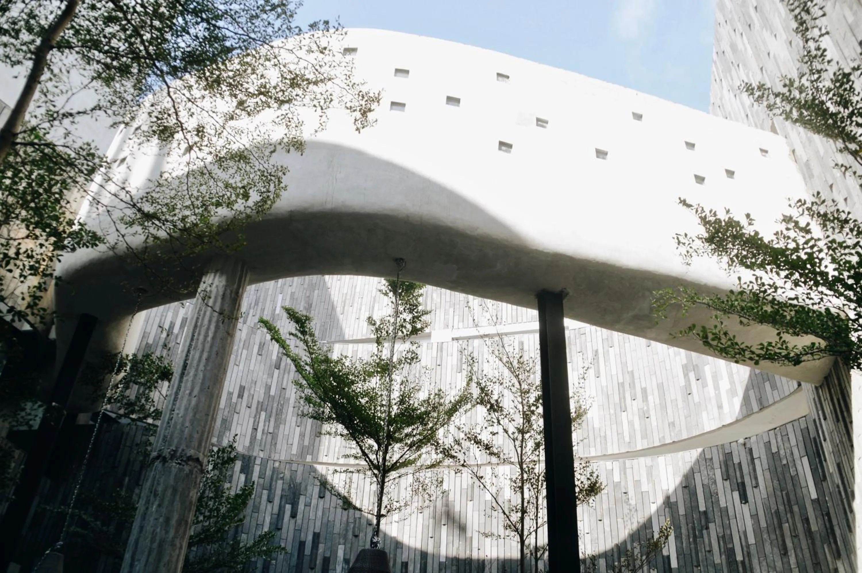 Property building in Lloyd's Inn Bali