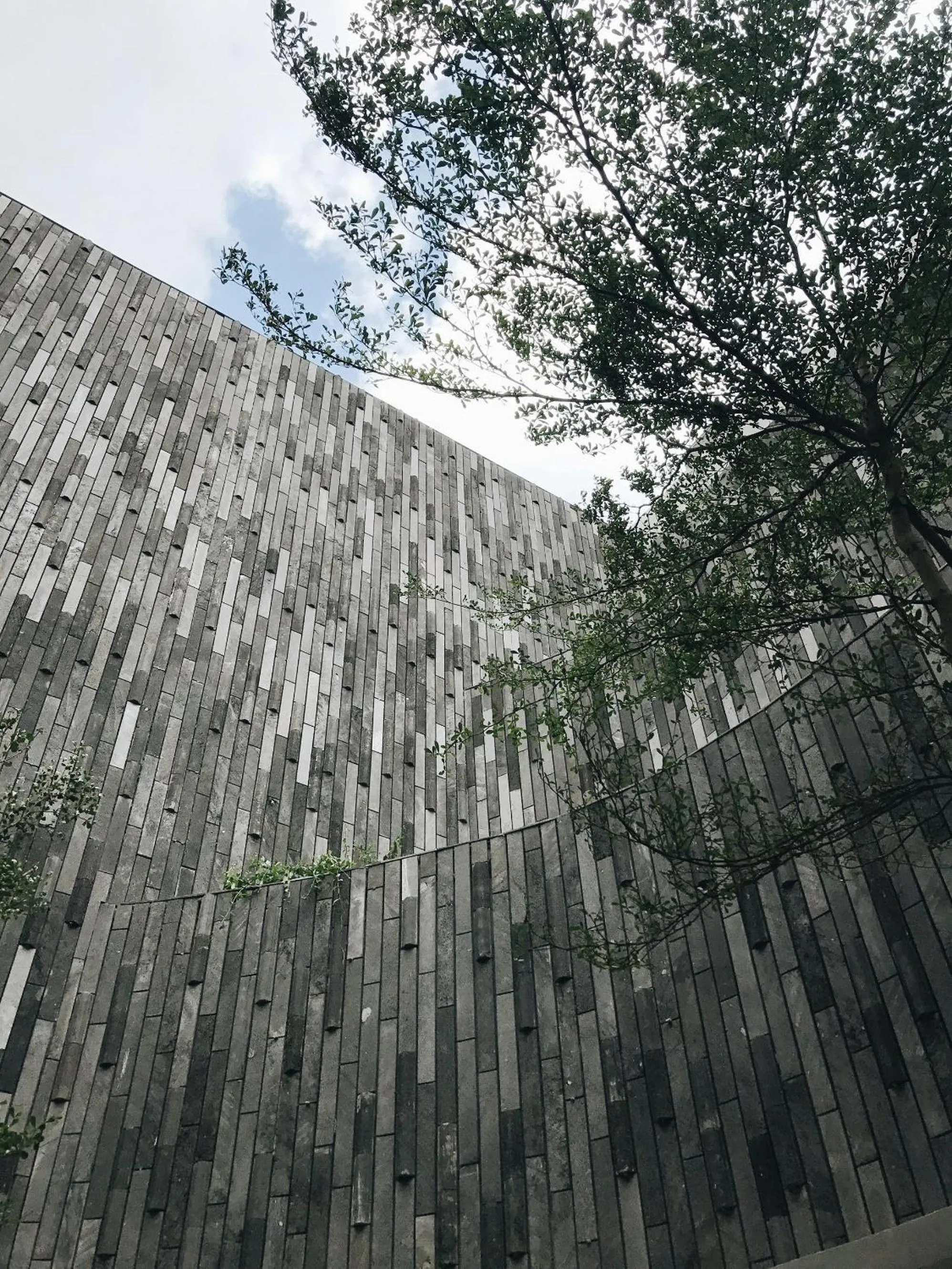 Property building in Lloyd's Inn Bali