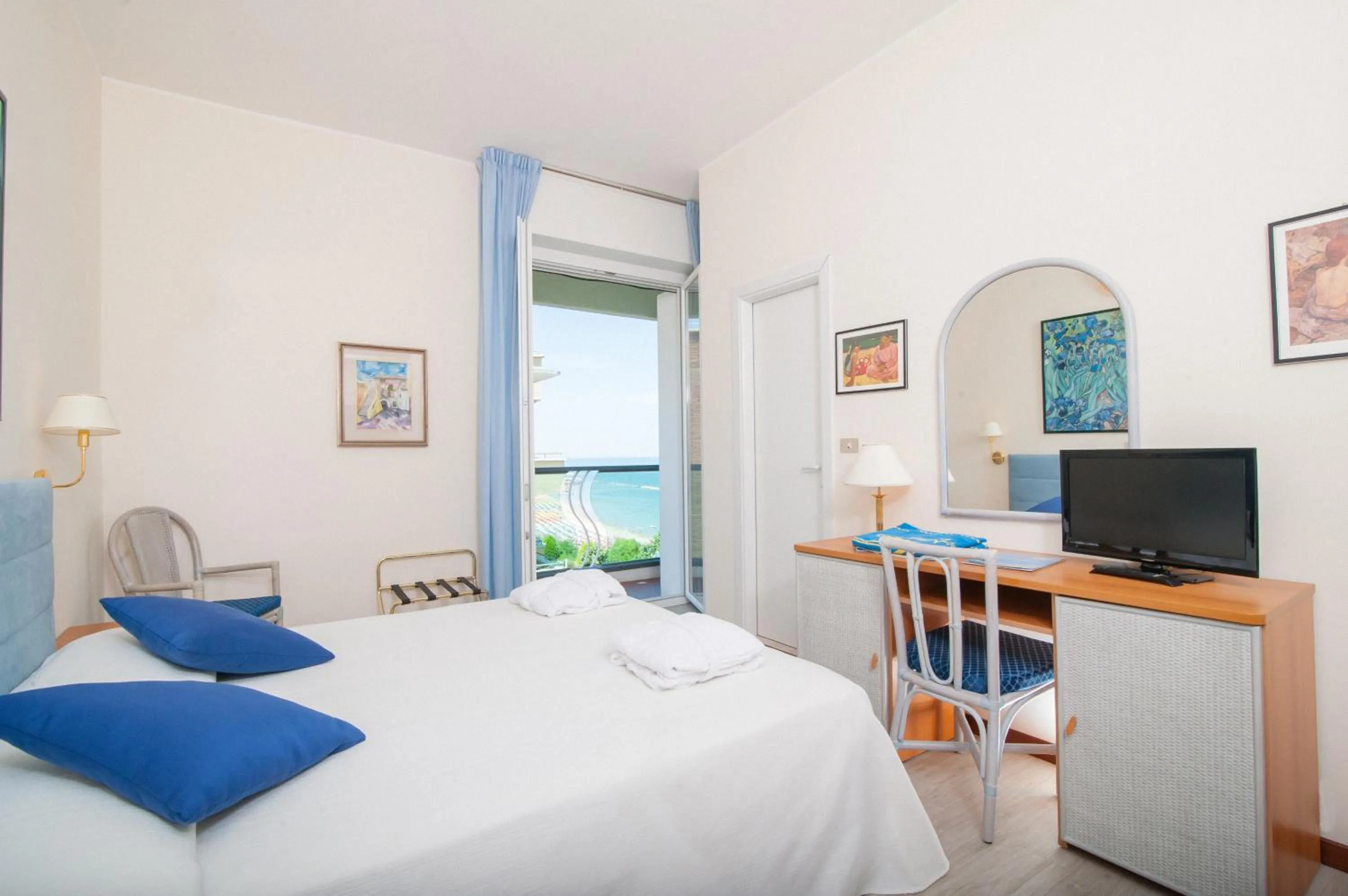 Day in Hotel Majestic