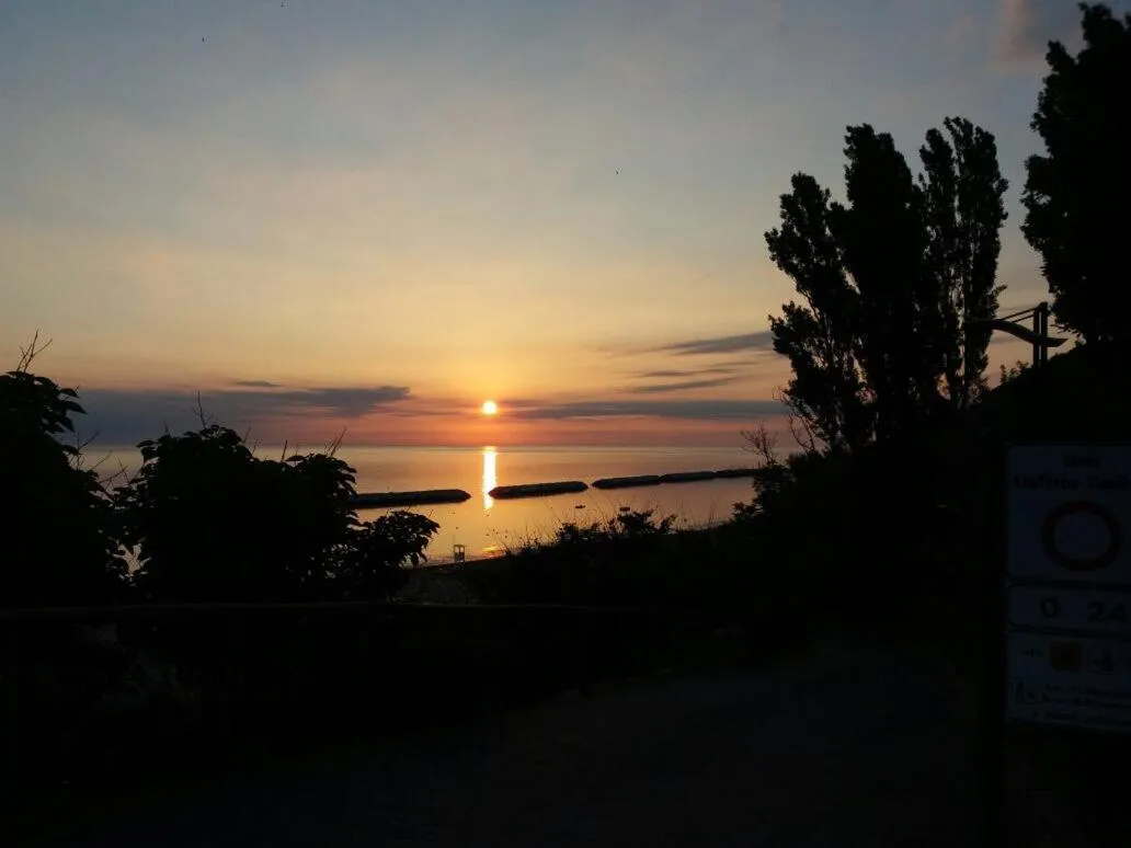 Sunrise in Hotel Majestic