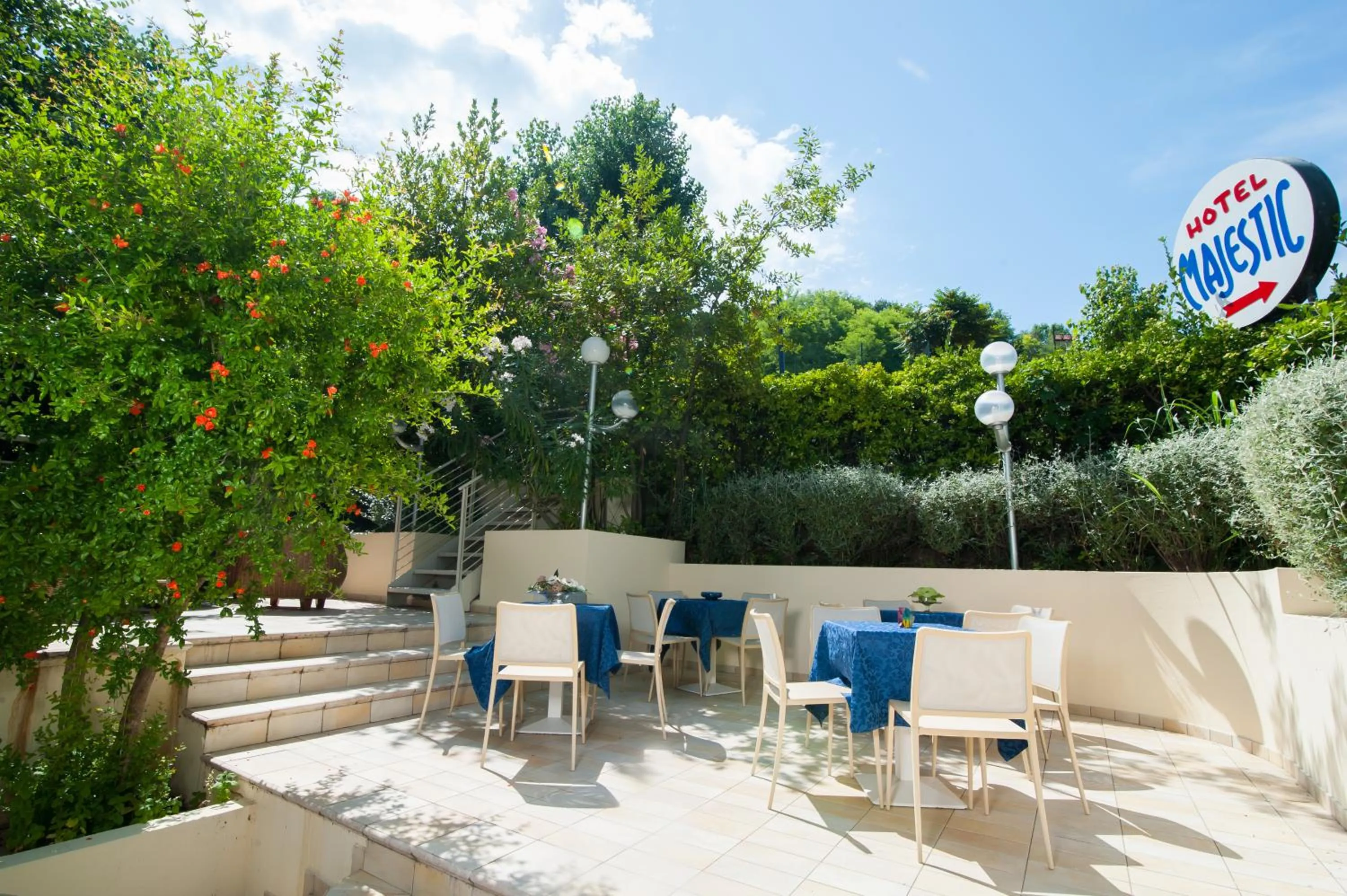 Patio in Hotel Majestic