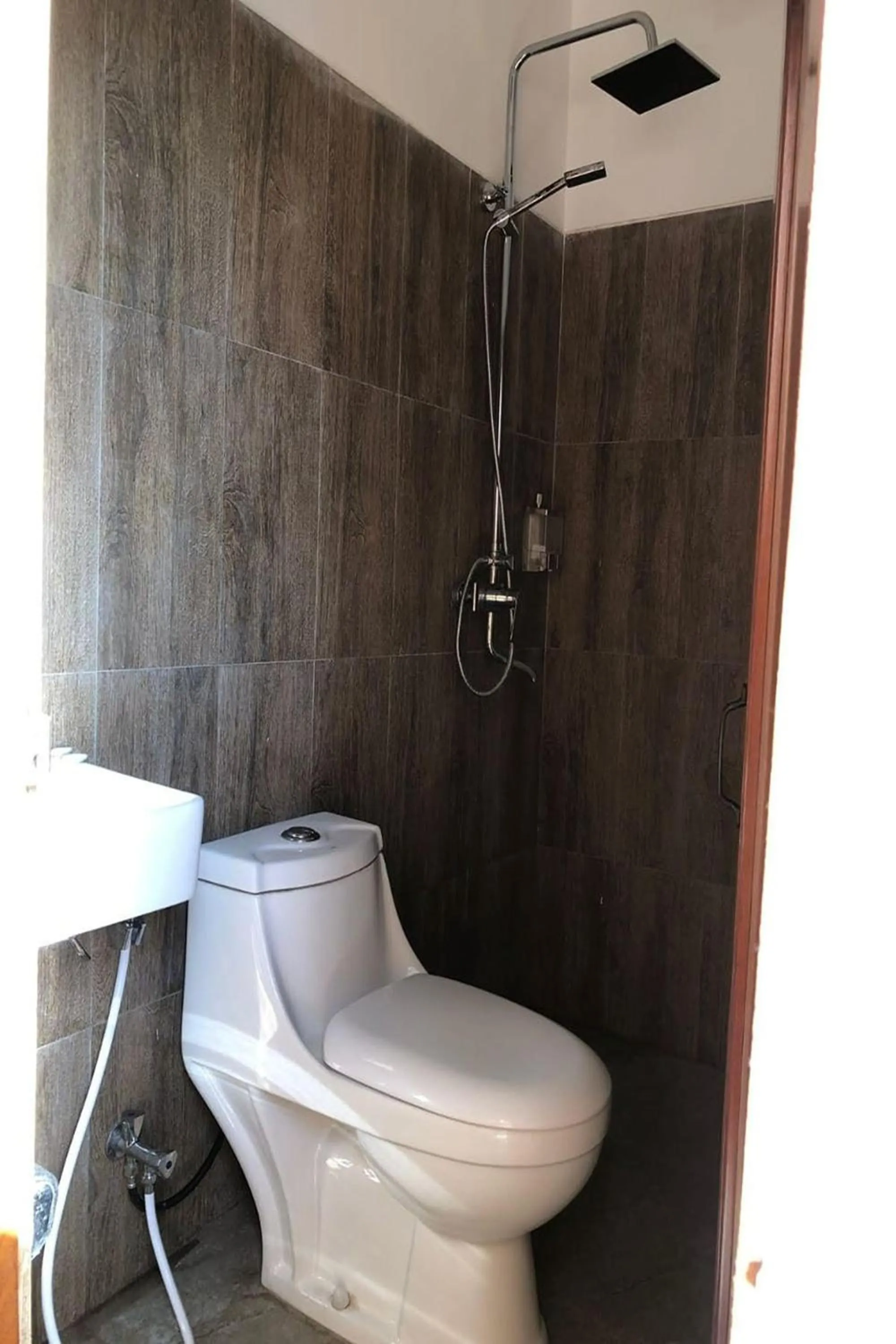 Bathroom in Taste of Bali Hostel