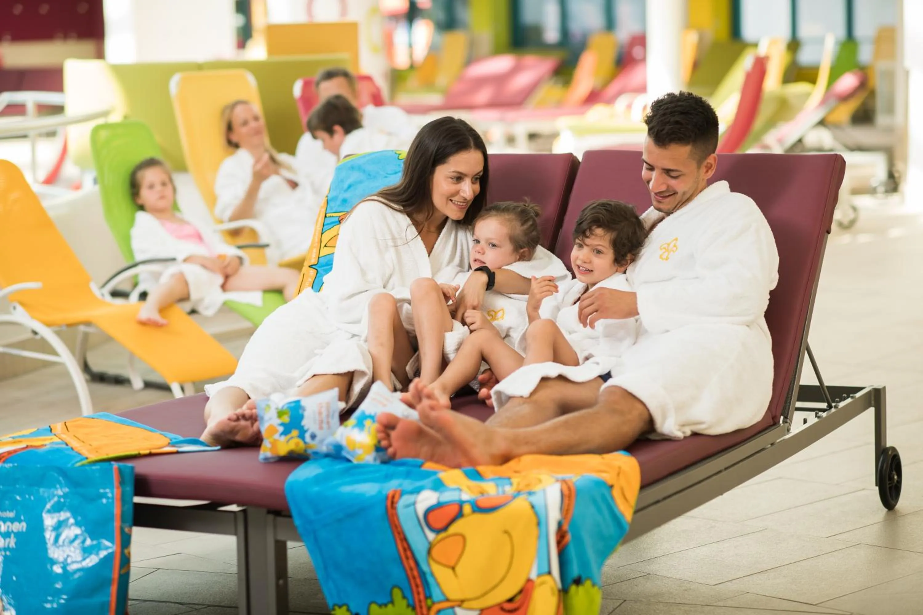 Swimming pool in Hotel Sonnenpark & Therme included - auch am An- & Abreisetag!