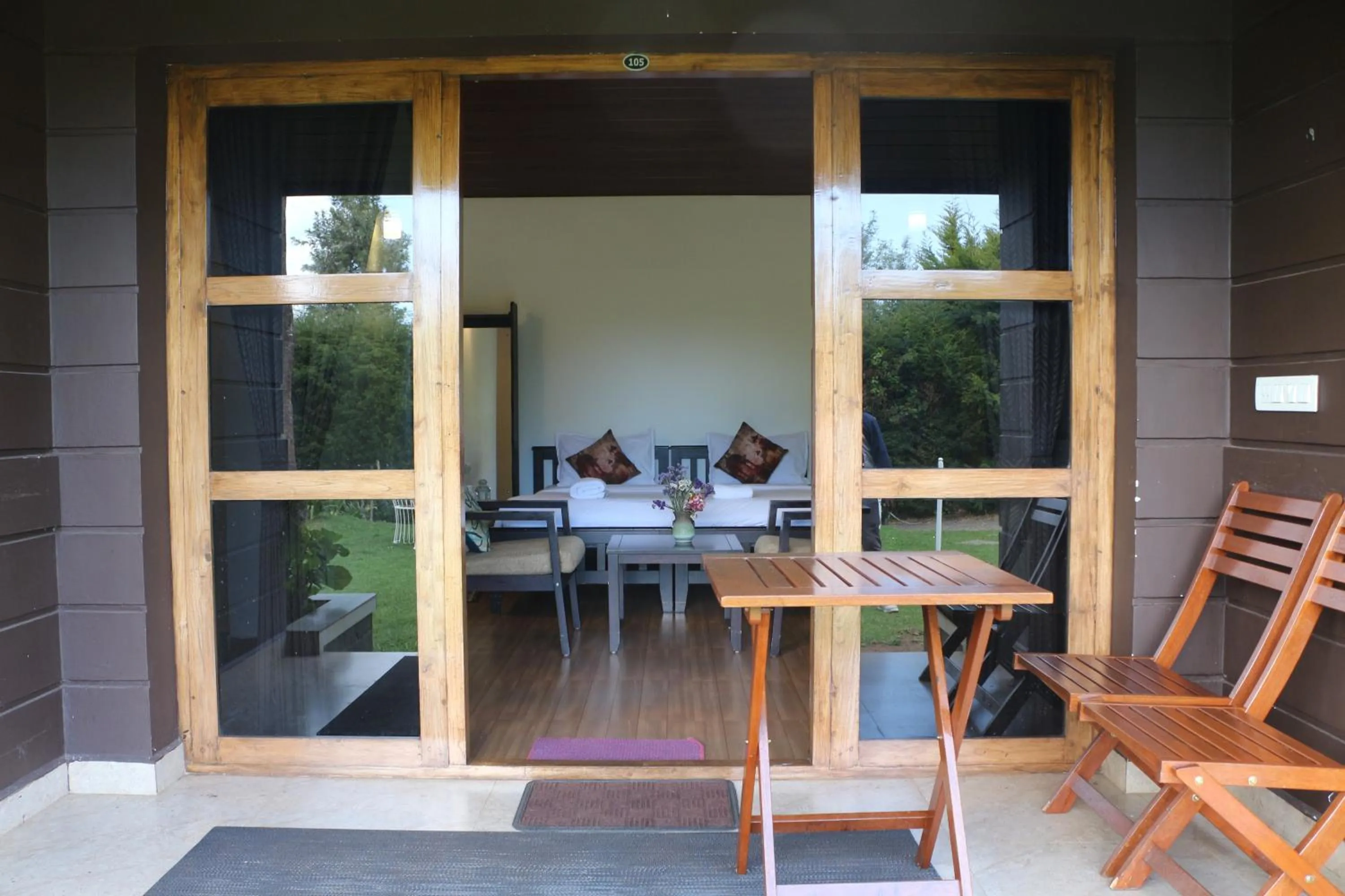 Facade/entrance in Logan Camp Ooty