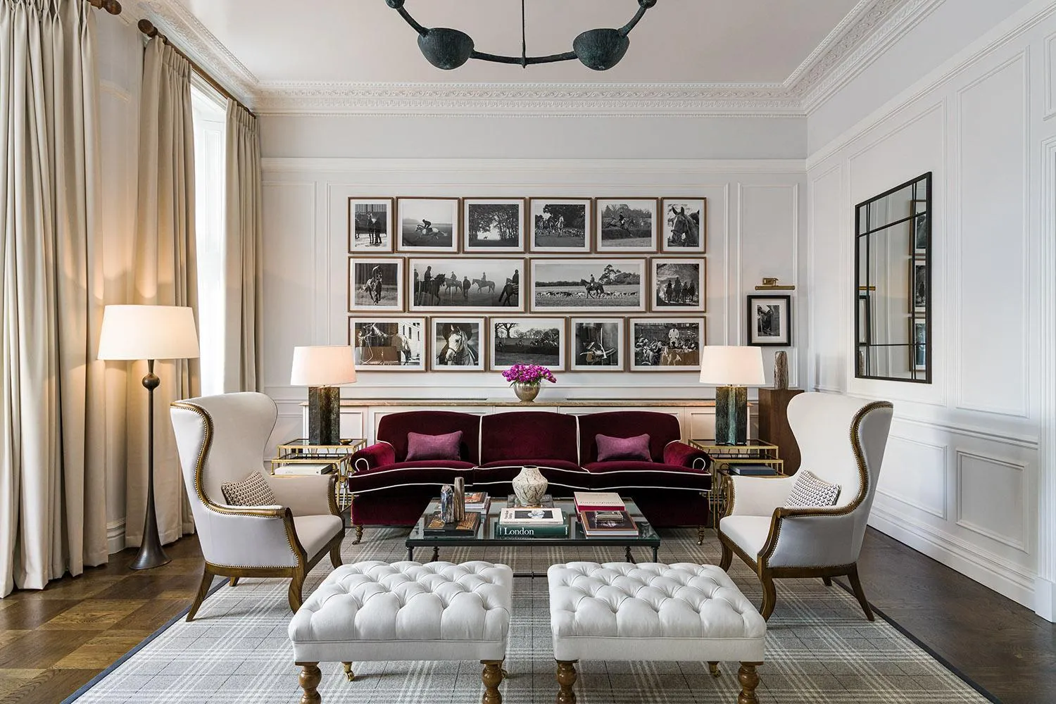 Lobby or reception in The Adria