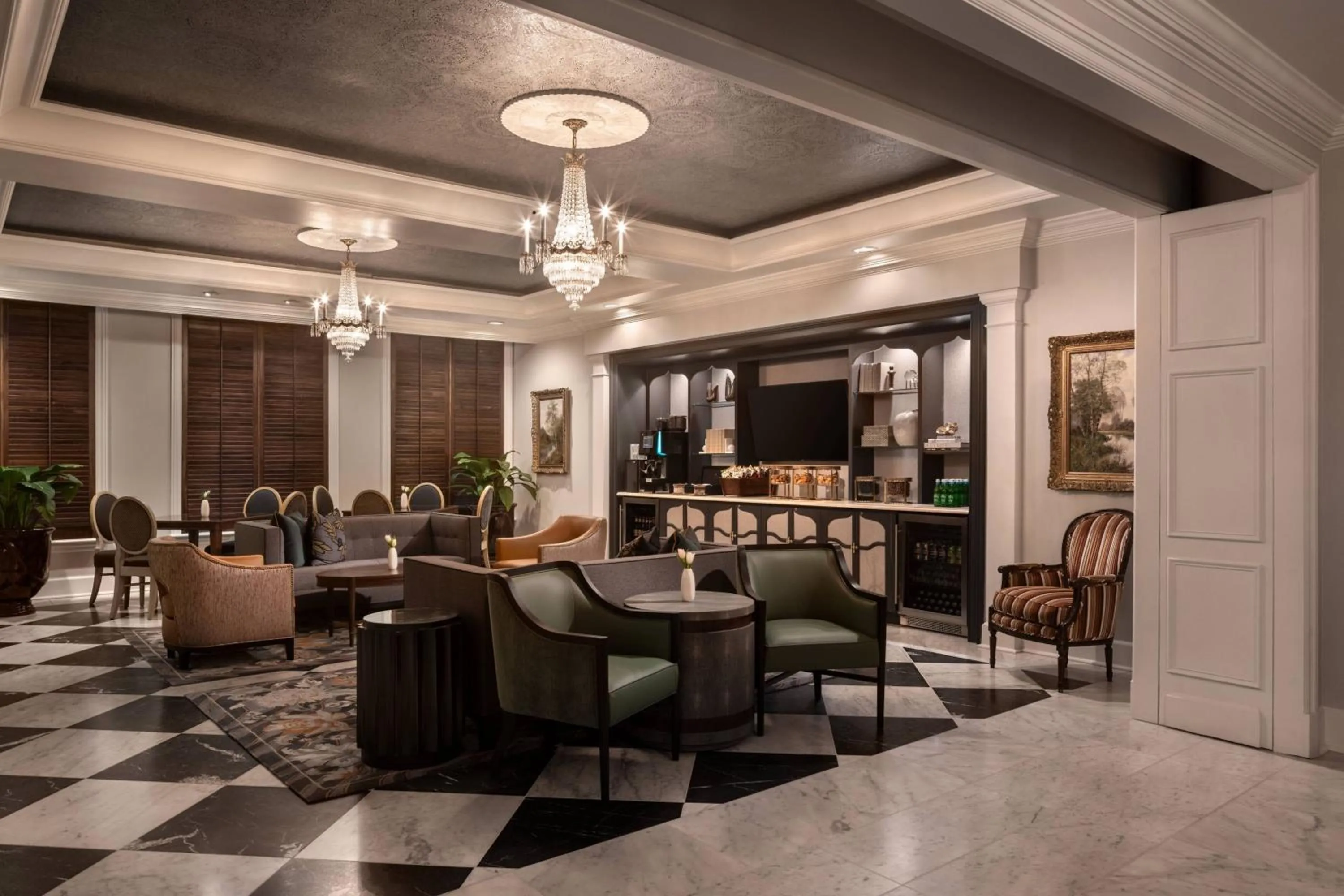Lounge or bar in The Ritz-Carlton, New Orleans