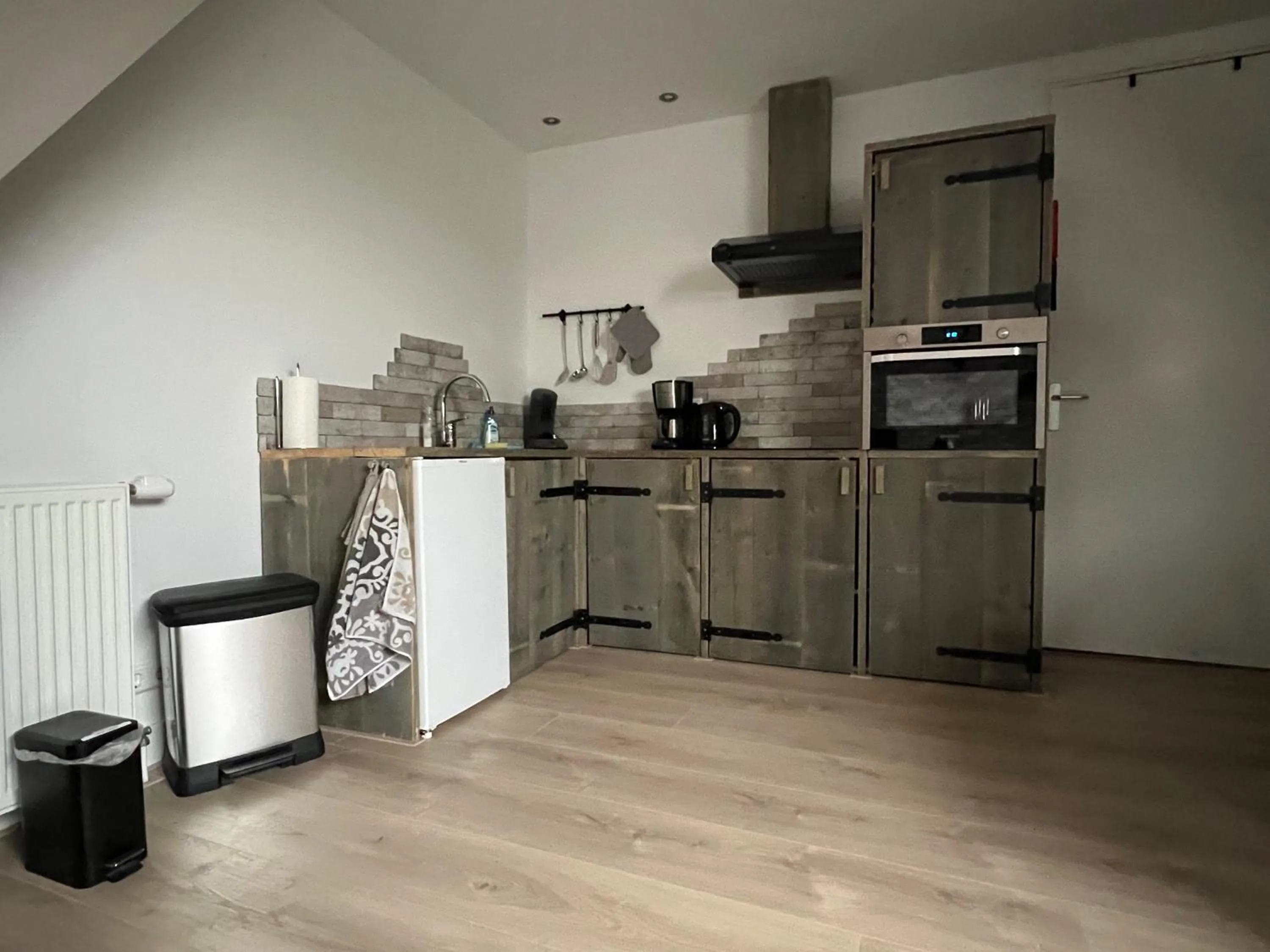 Kitchen or kitchenette in Gastenverblijf Rodenburg