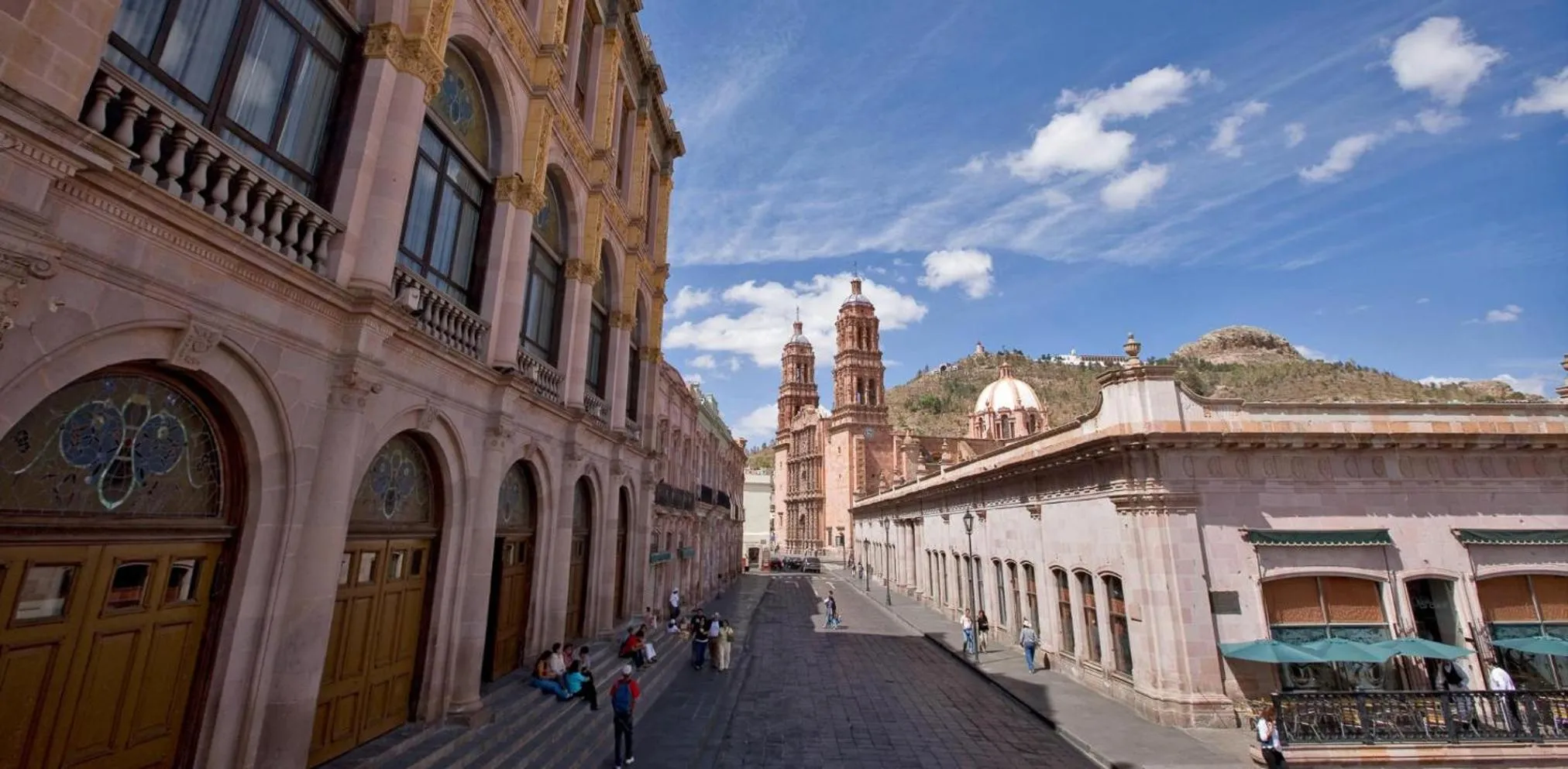 Nearby landmark in Hotel Providencia - Avenida Principal, Centro Histórico de Zacatecas