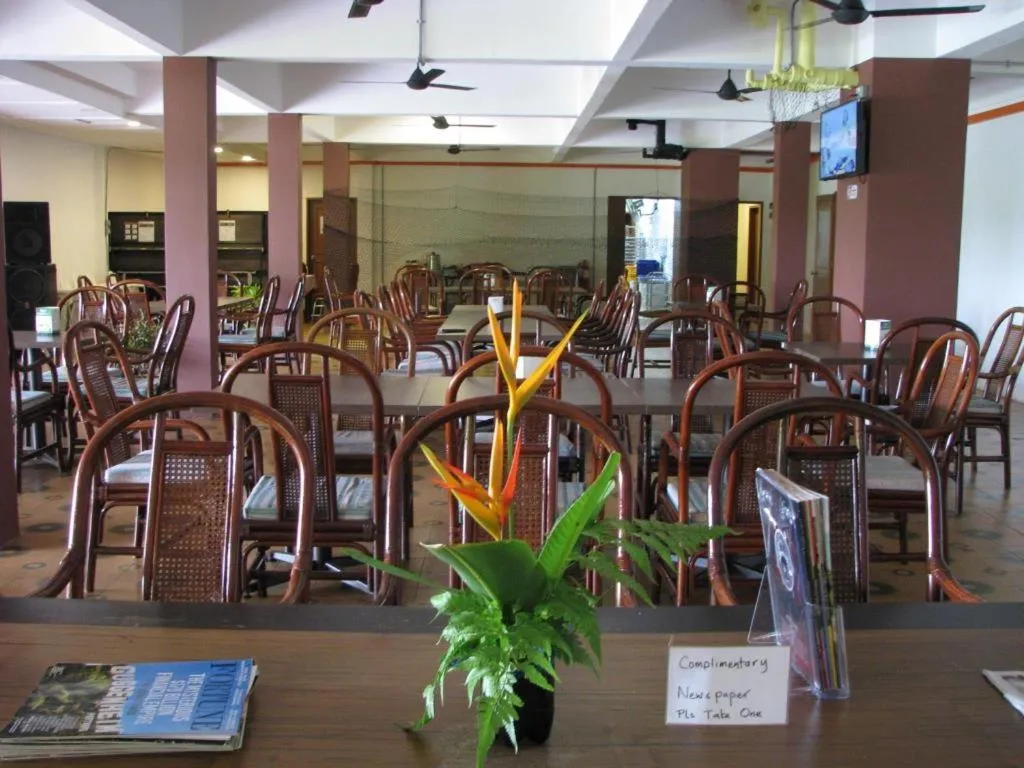 Food and drinks in Mersing Merlin Inn