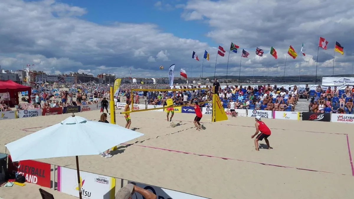 Beach in Driftwood B&B Weymouth