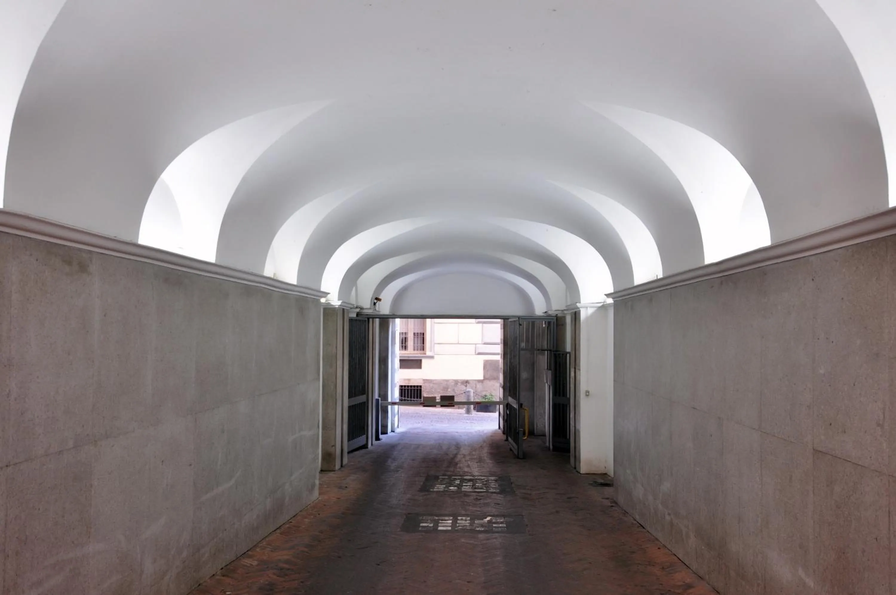 Facade/entrance in Delco Naples