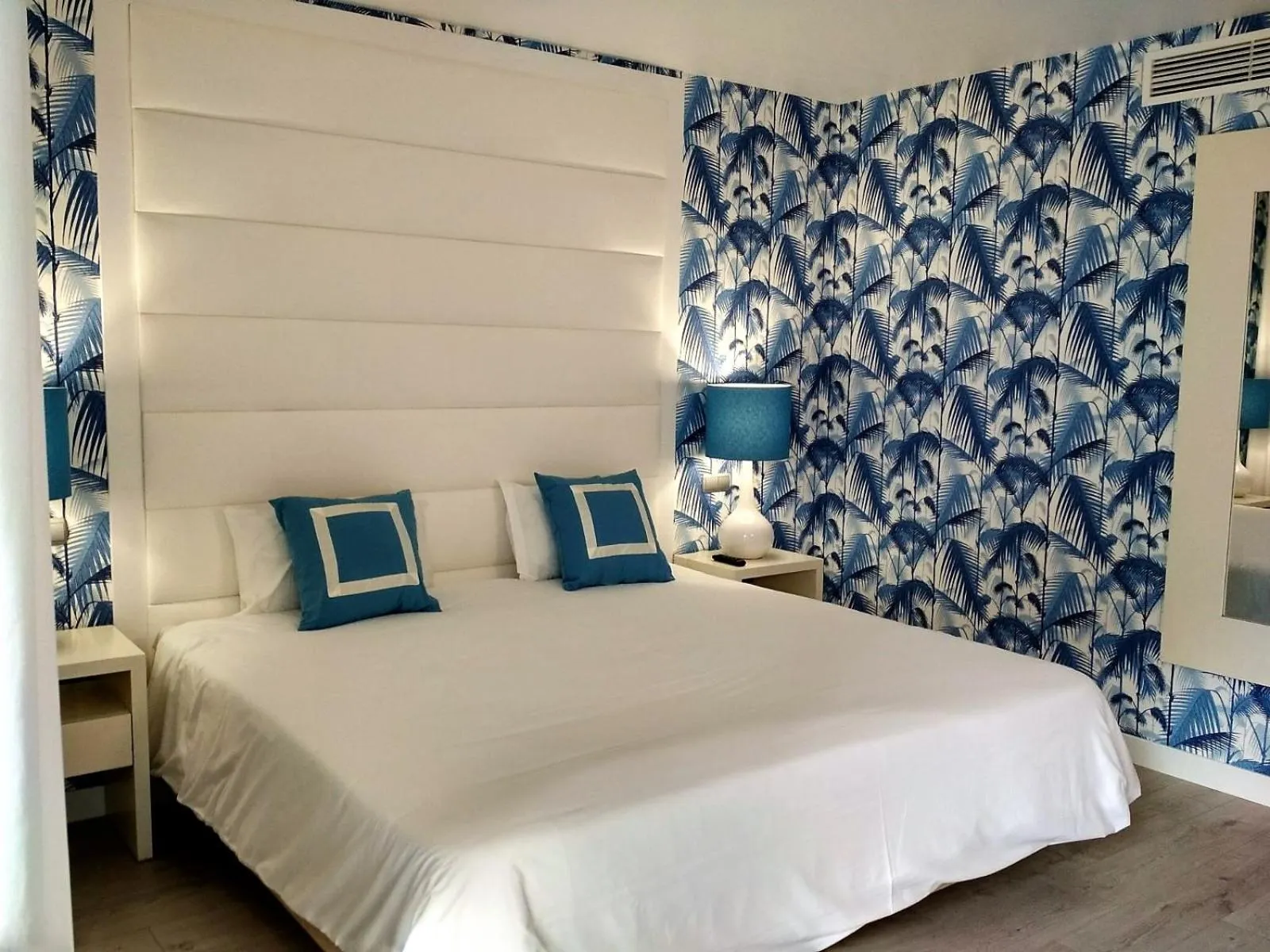 Bed in Hotel Cristal Praia Resort & SPA