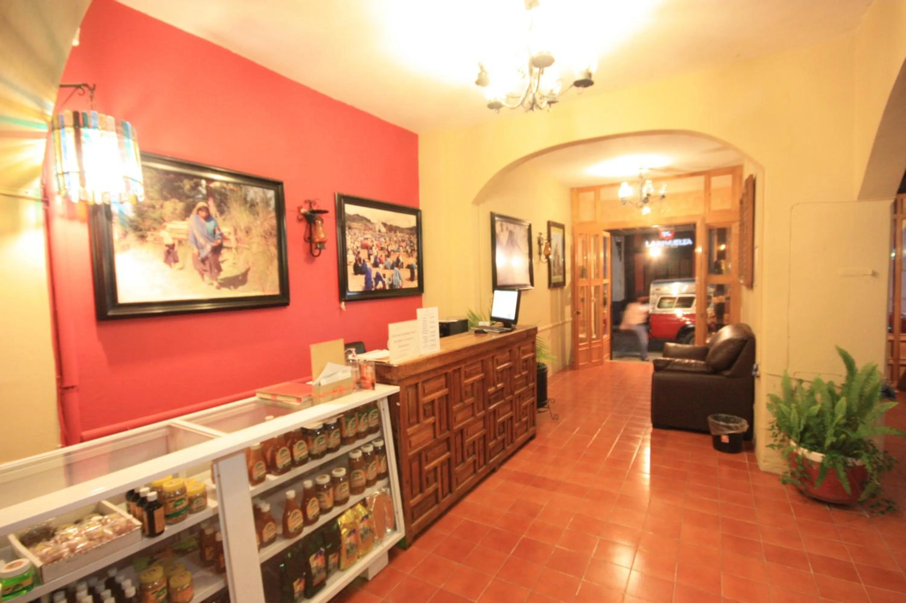 On-site shops in Casa Madero