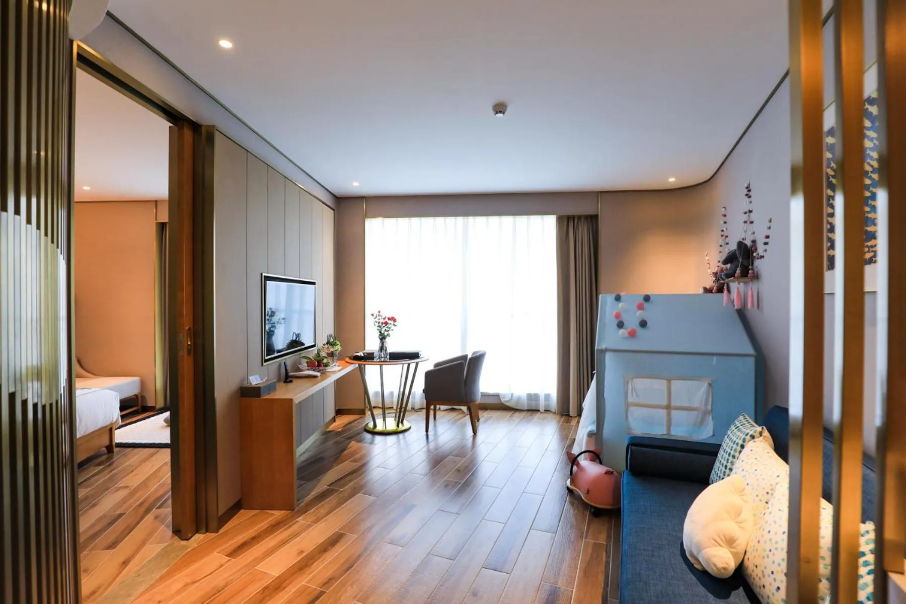 Ramada Plaza Fuxian Lake