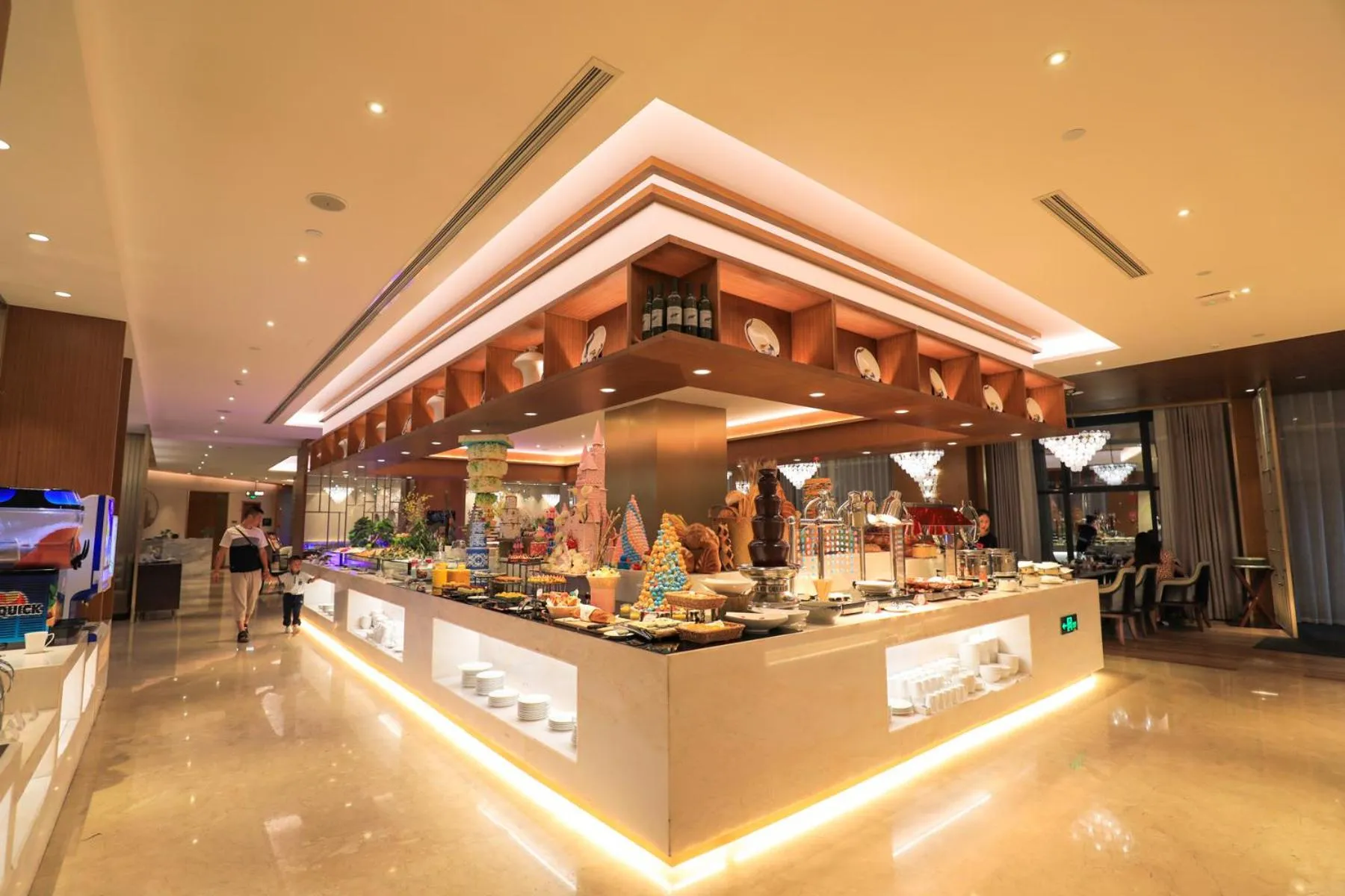 Ramada Plaza Fuxian Lake