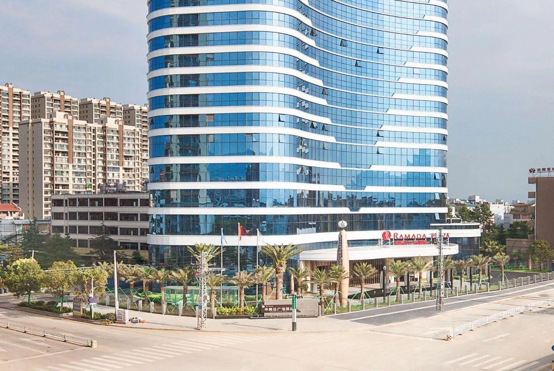 Property building in Ramada Plaza Fuxian Lake