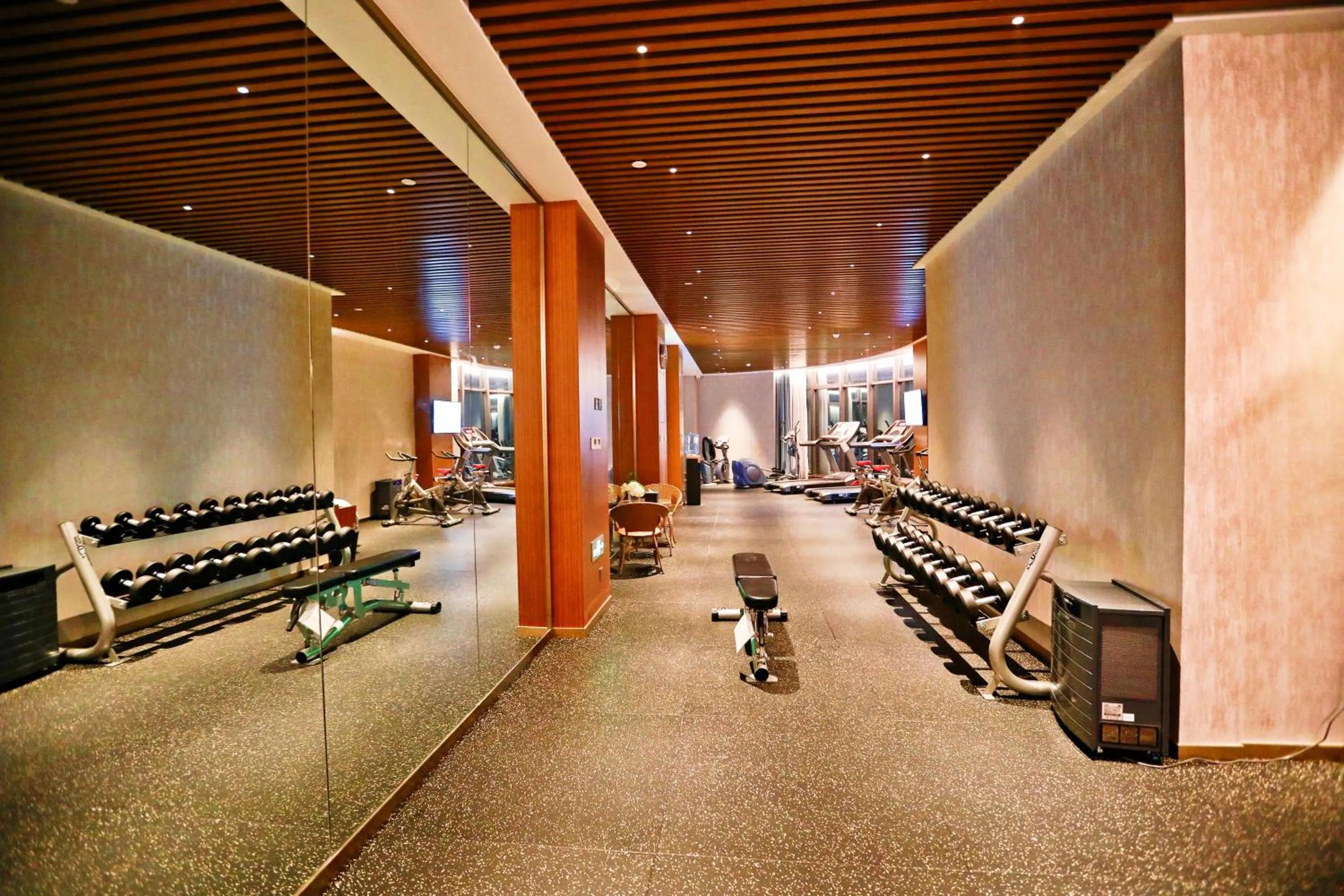 Ramada Plaza Fuxian Lake