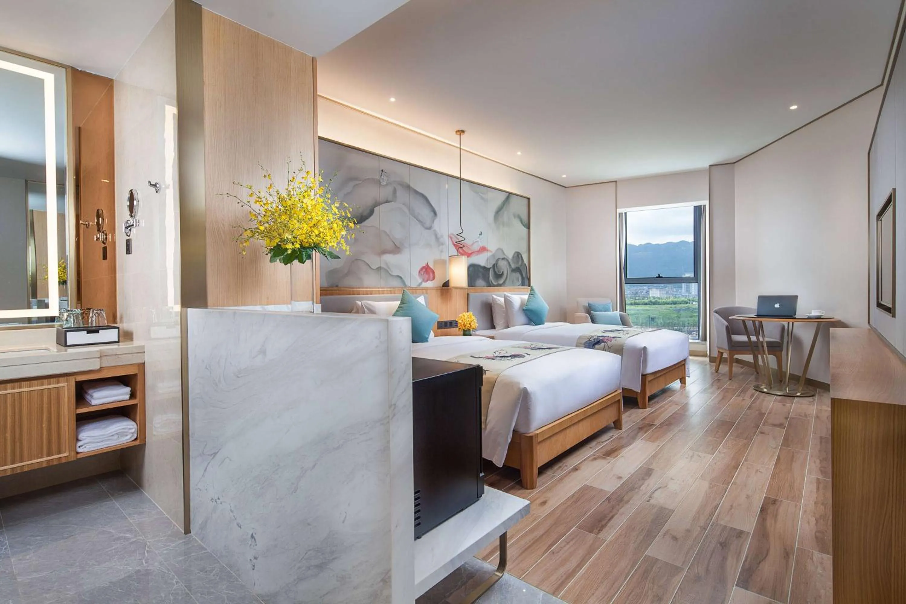 Photo of the whole room in Ramada Plaza Fuxian Lake