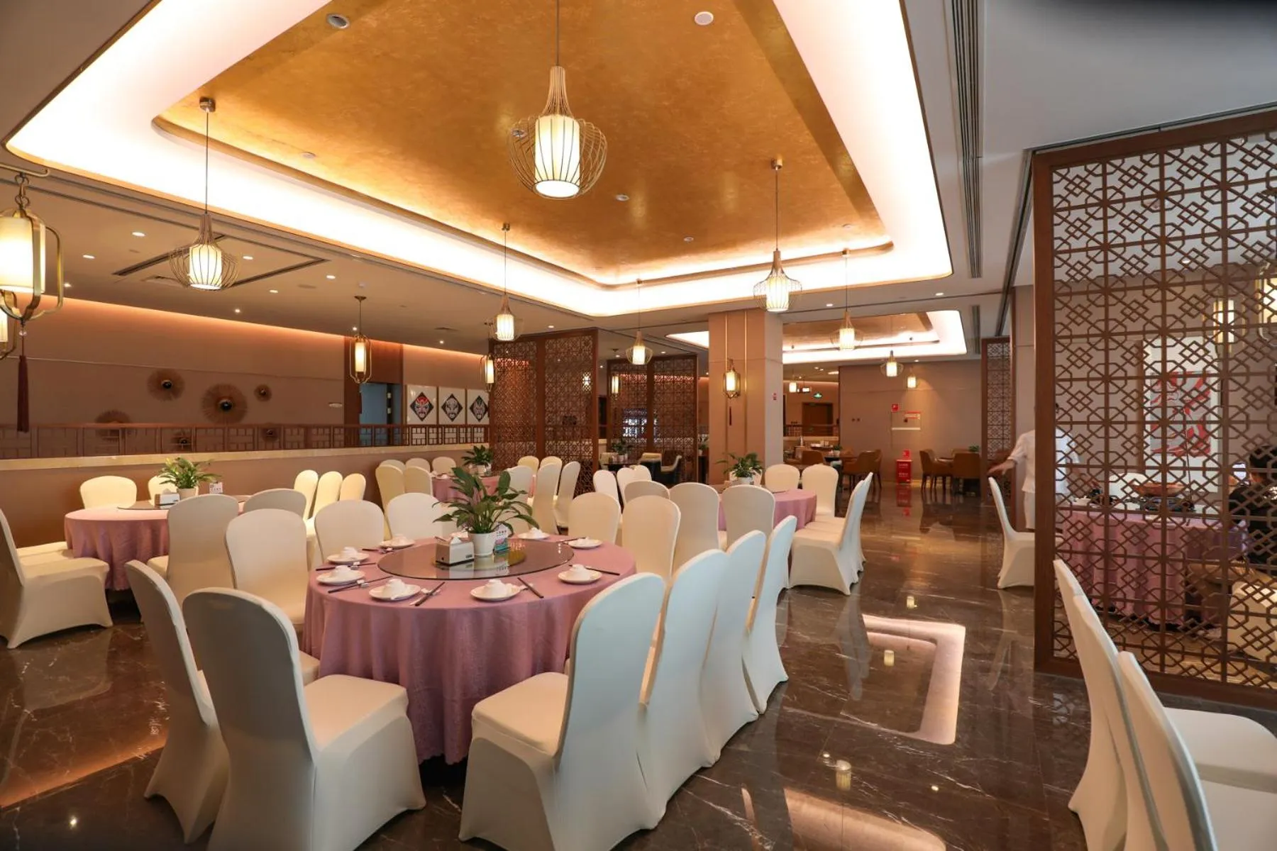 Ramada Plaza Fuxian Lake