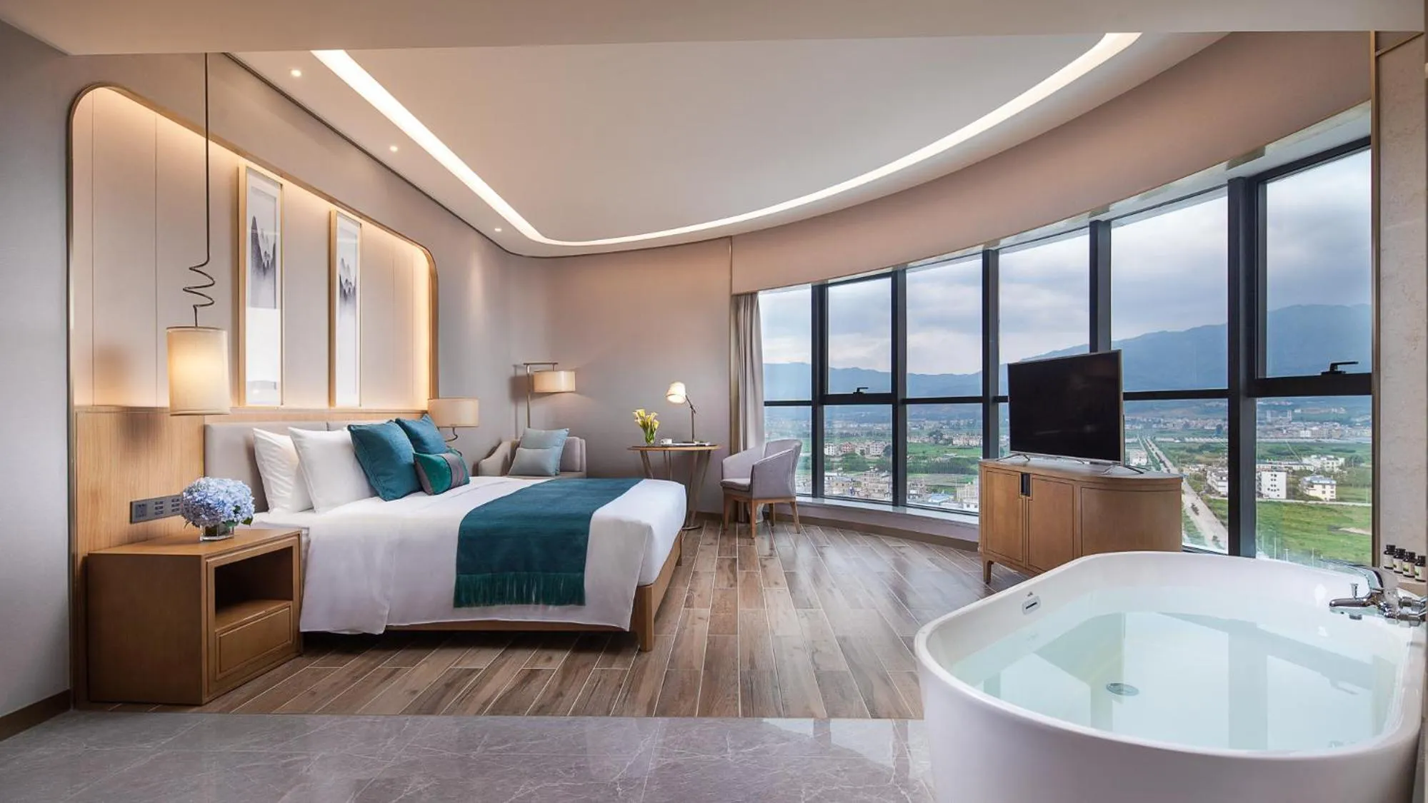 Ramada Plaza Fuxian Lake