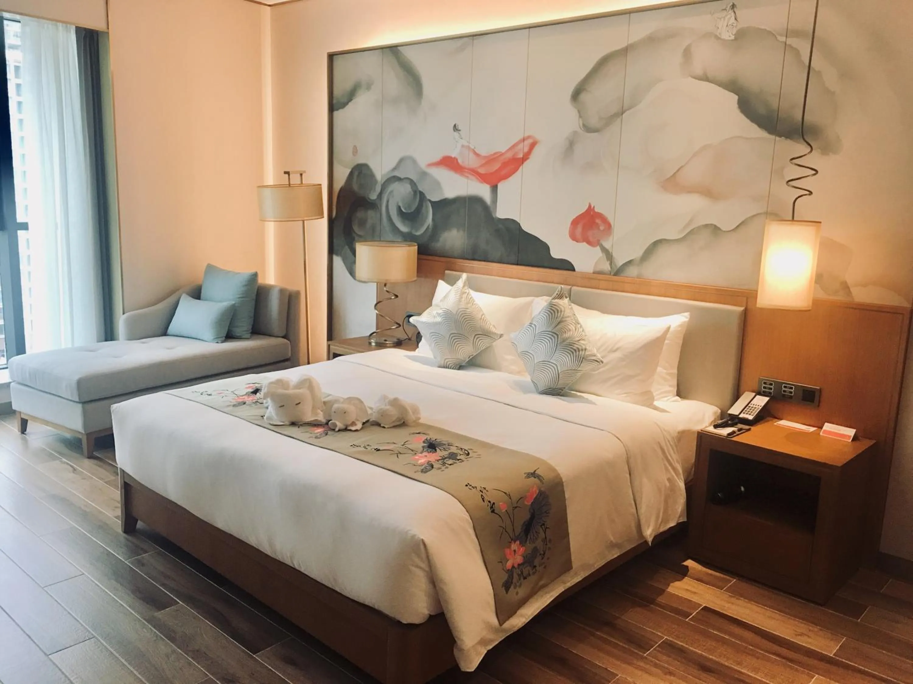 Ramada Plaza Fuxian Lake