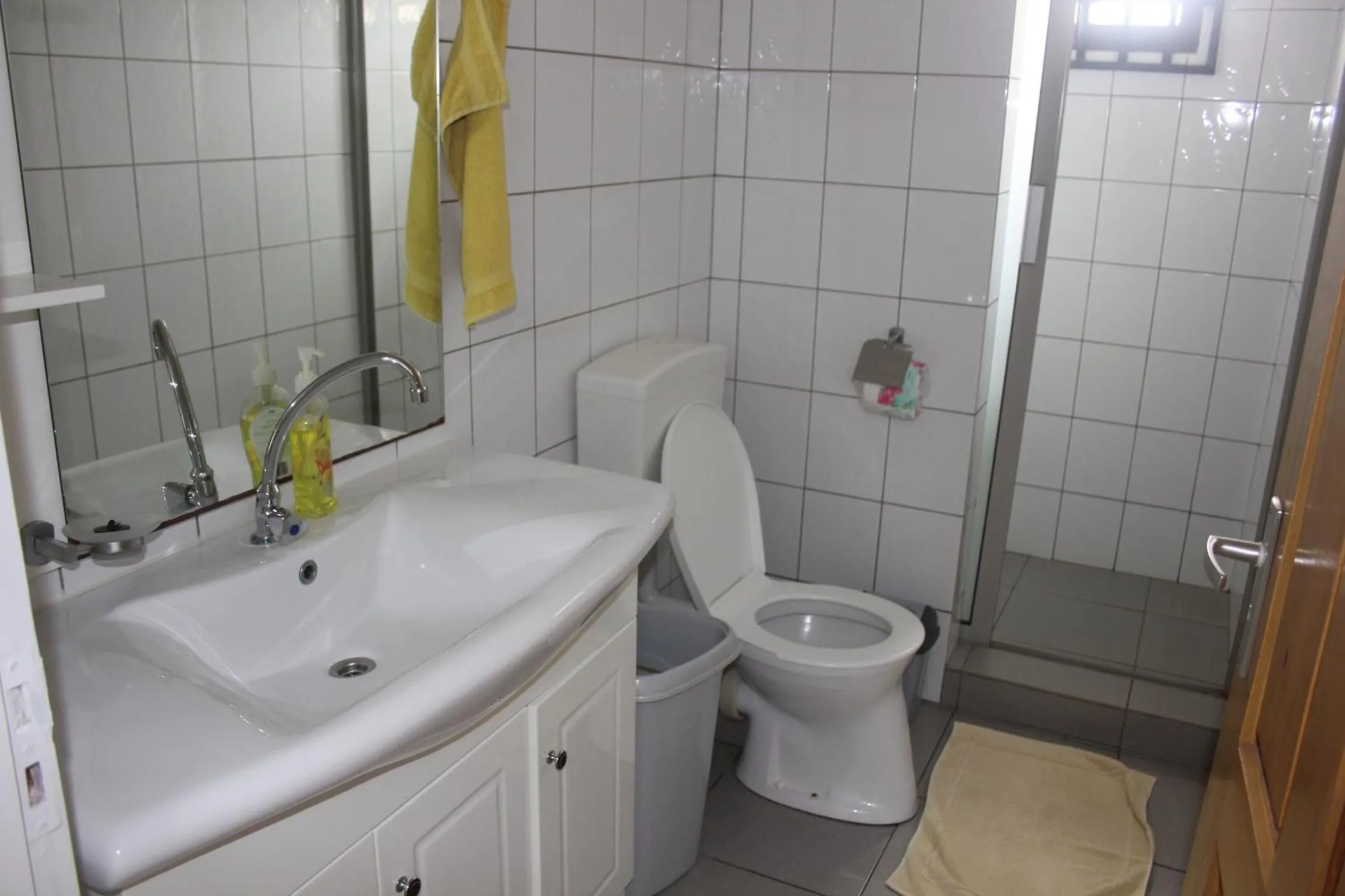 Bathroom in Rachel's Apartments