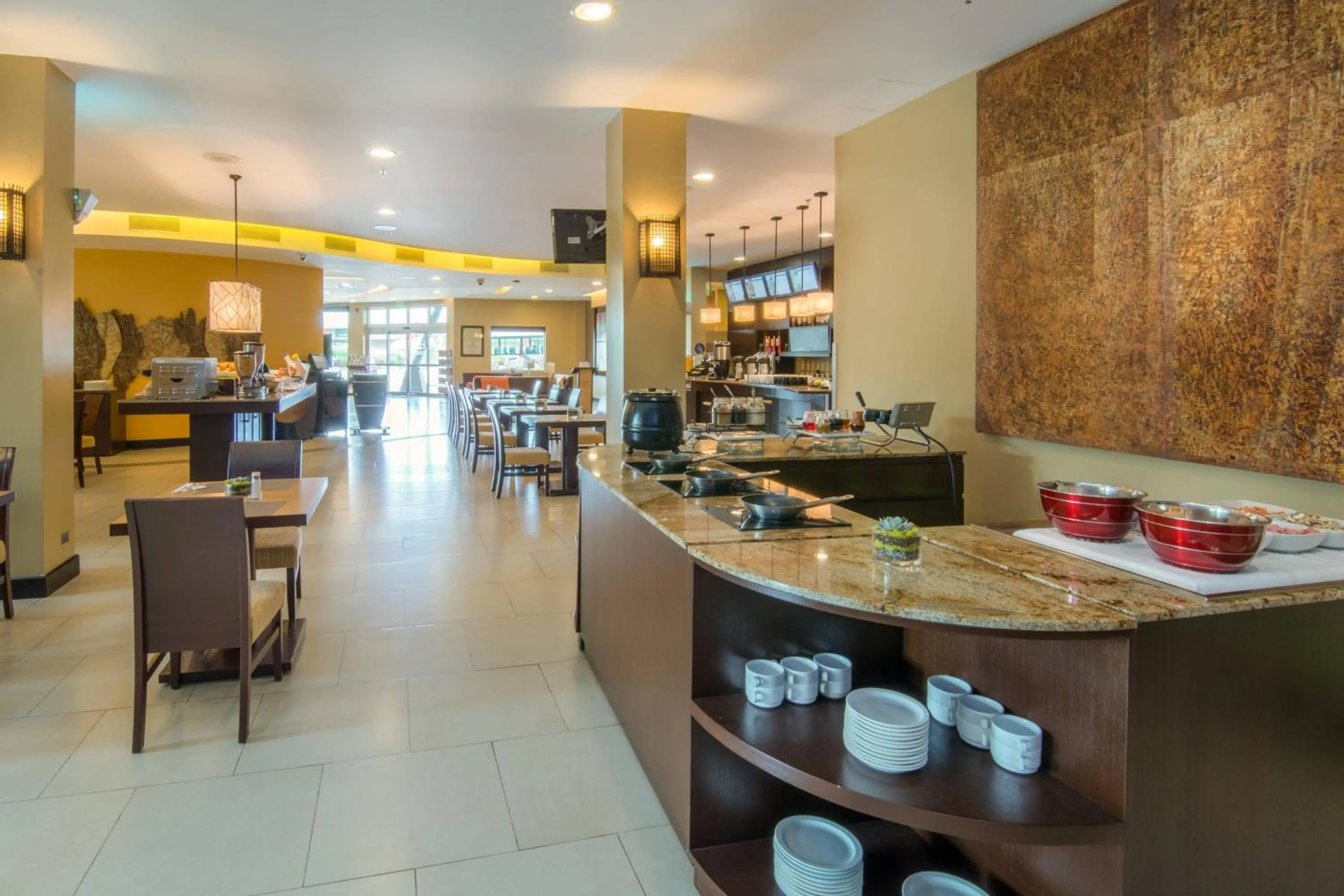 Breakfast in Courtyard by Marriott San Jose Airport Alajuela