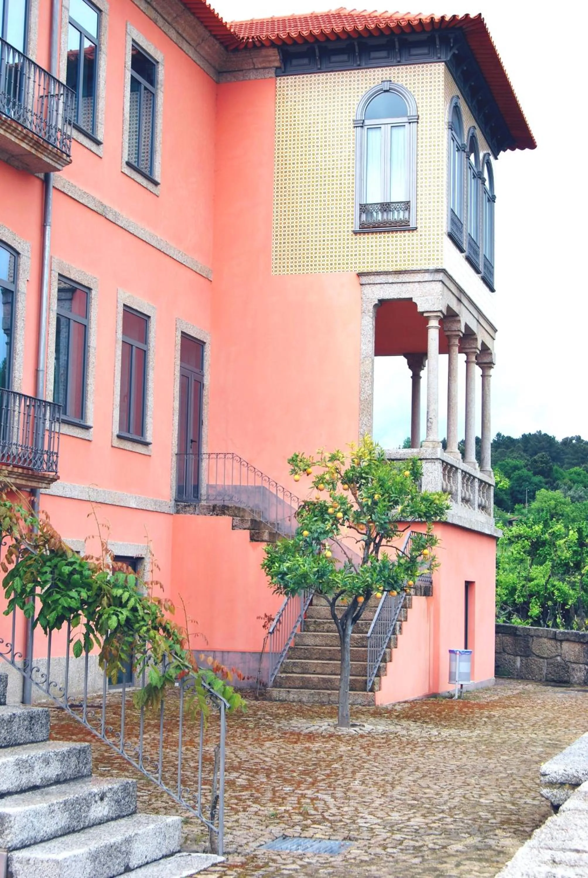 Property building in Hotel Quinta da Cruz & SPA