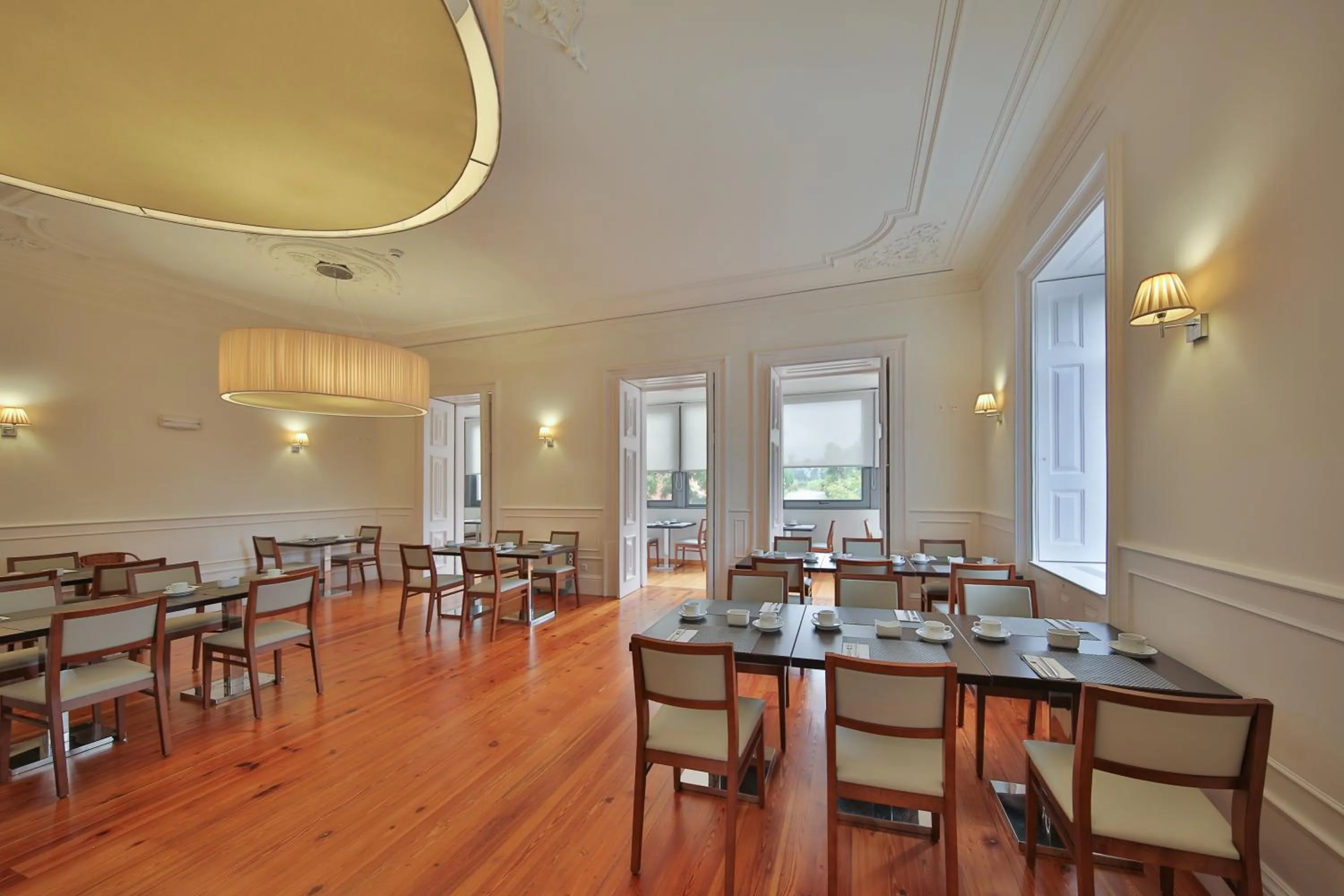 Food and drinks in Hotel Quinta da Cruz & SPA