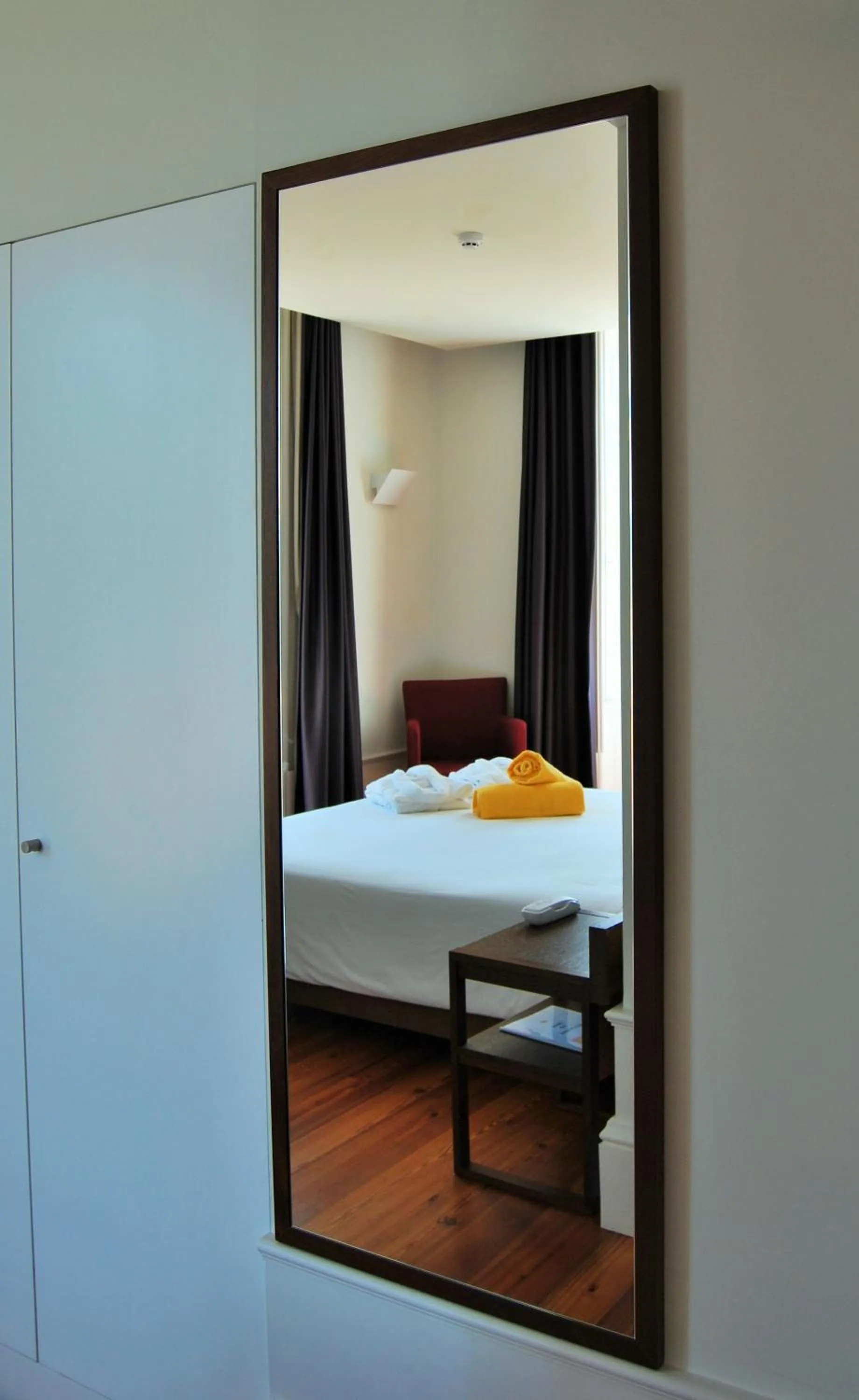 Decorative detail, Bed in Hotel Quinta da Cruz & SPA