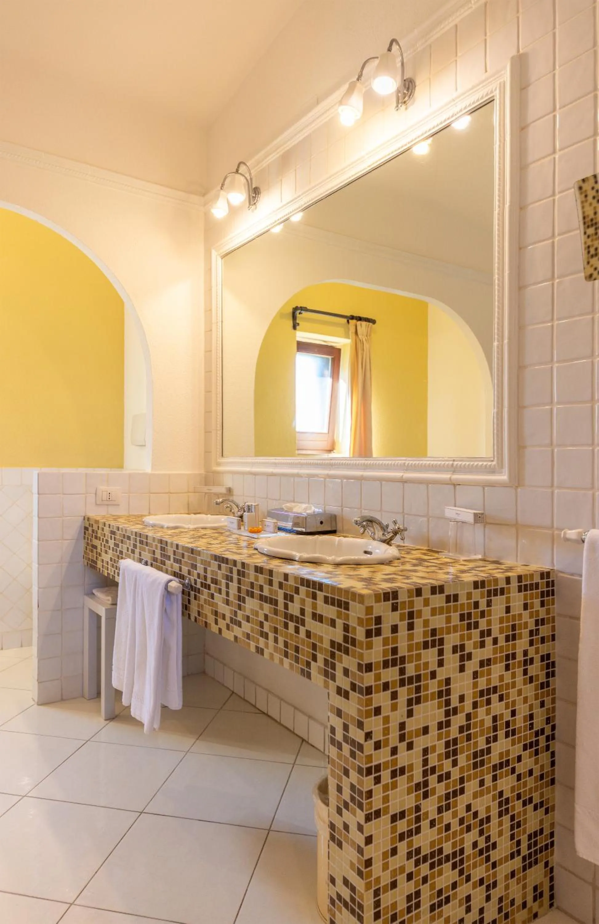 Bathroom in Hotel & SPA des Pecheurs