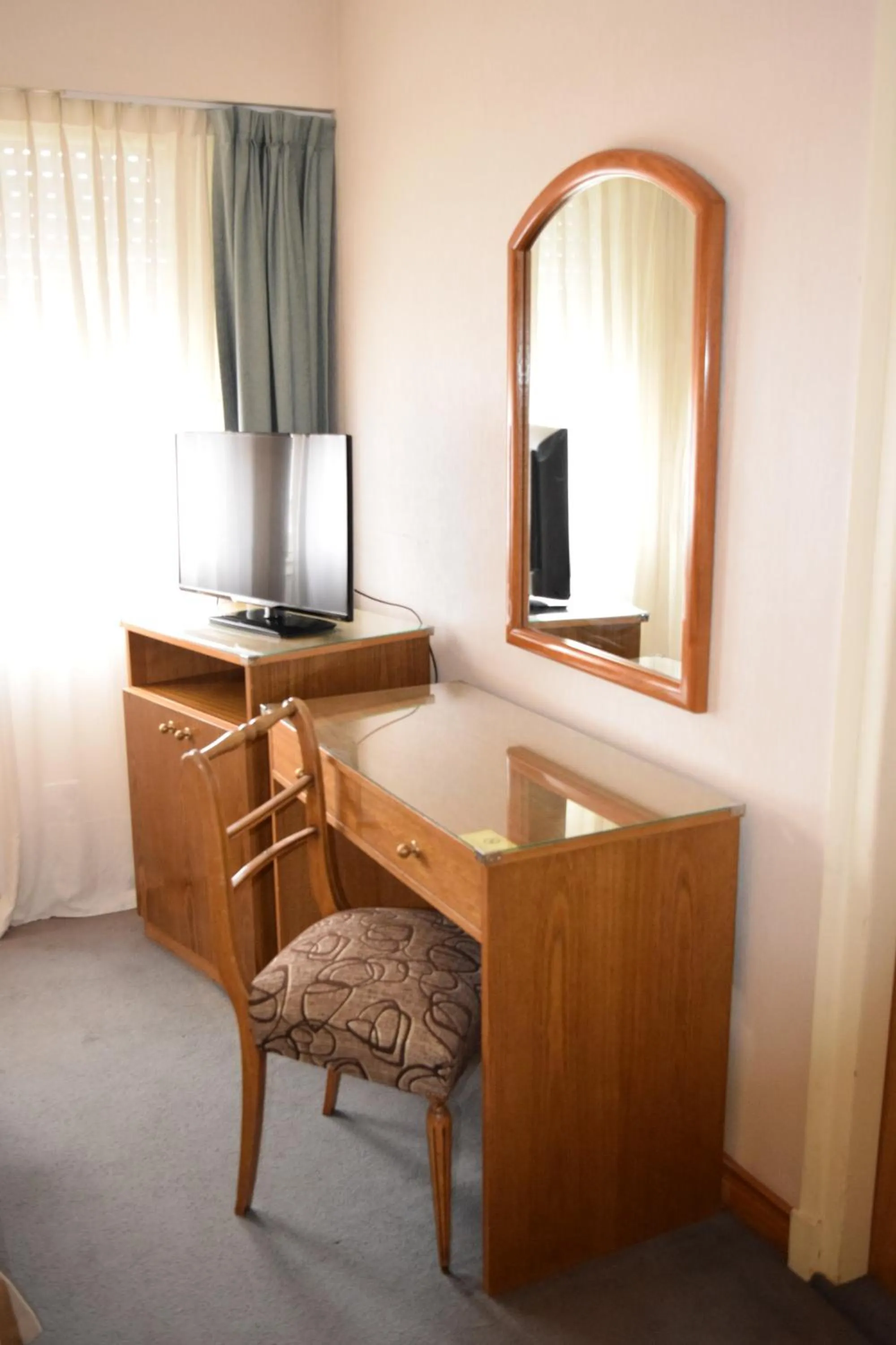 Photo of the whole room in Hotel Astor